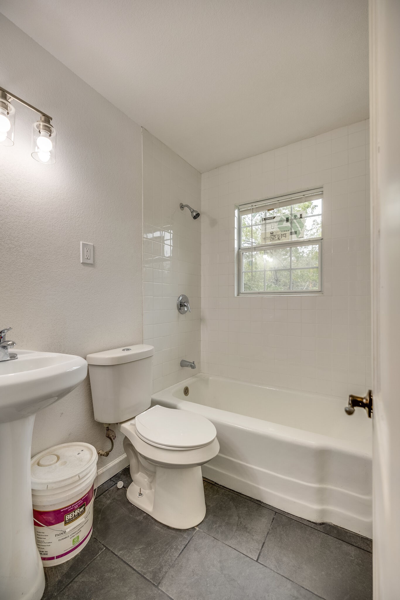 4313 Jerry Lane Haltom City TX 76117