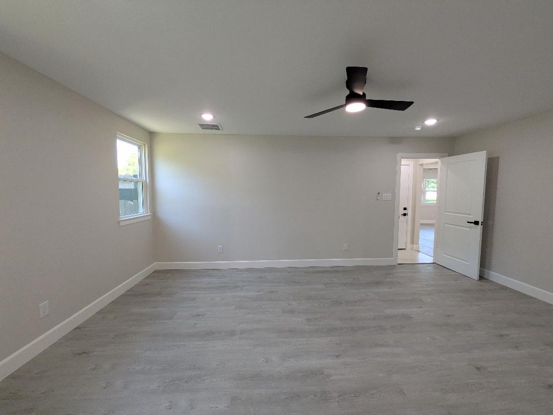 5752 Shipp Drive Watauga TX 76148
