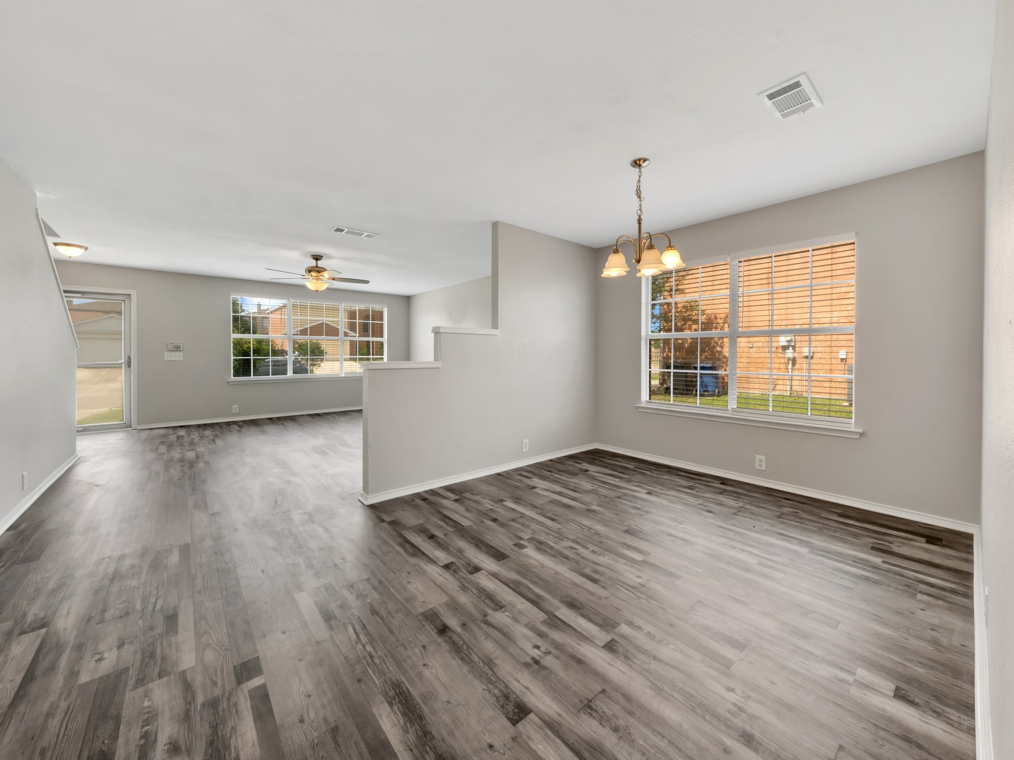 235 Yale Boulevard Glenn Heights TX 75154