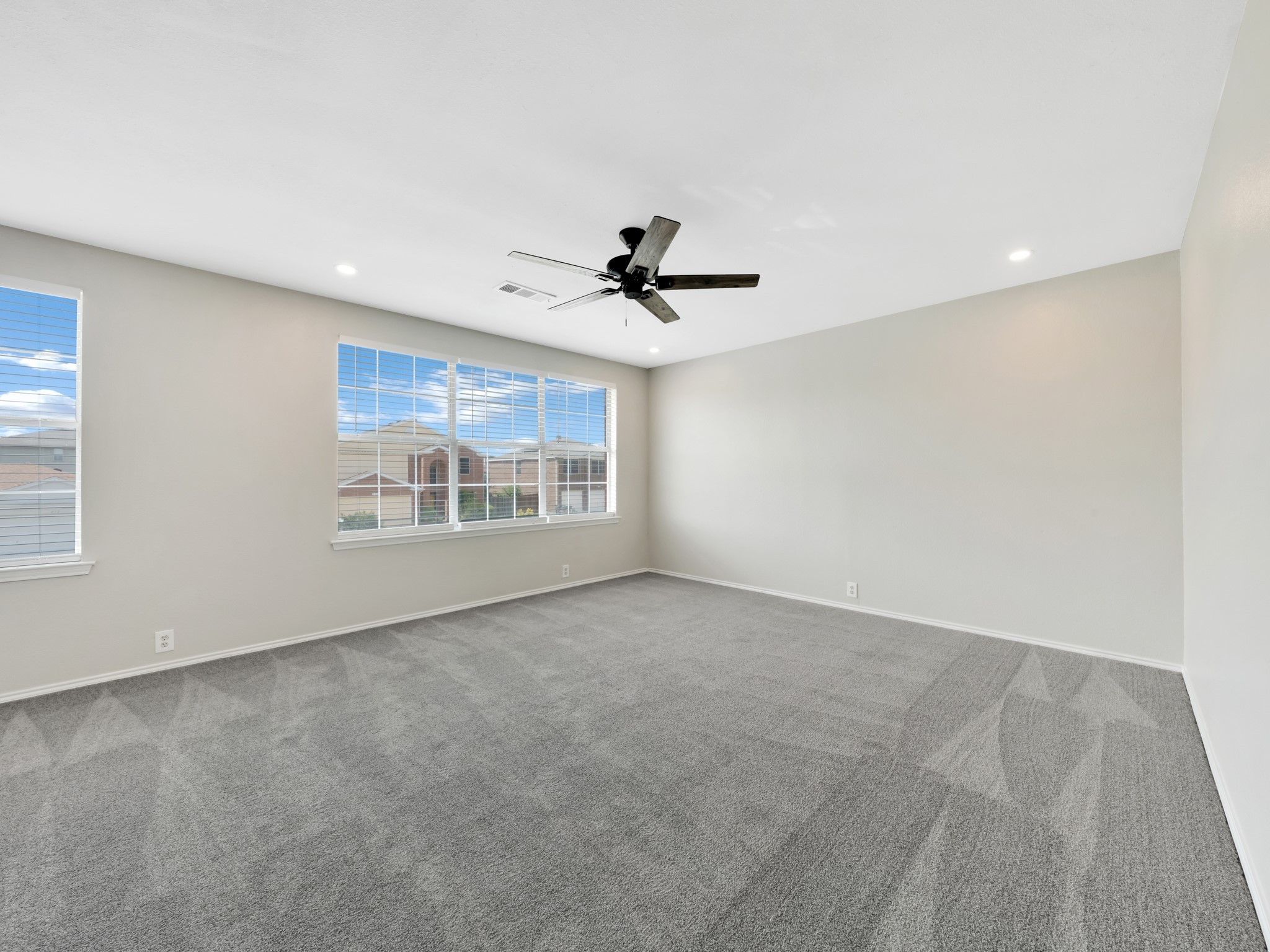 235 Yale Boulevard Glenn Heights TX 75154