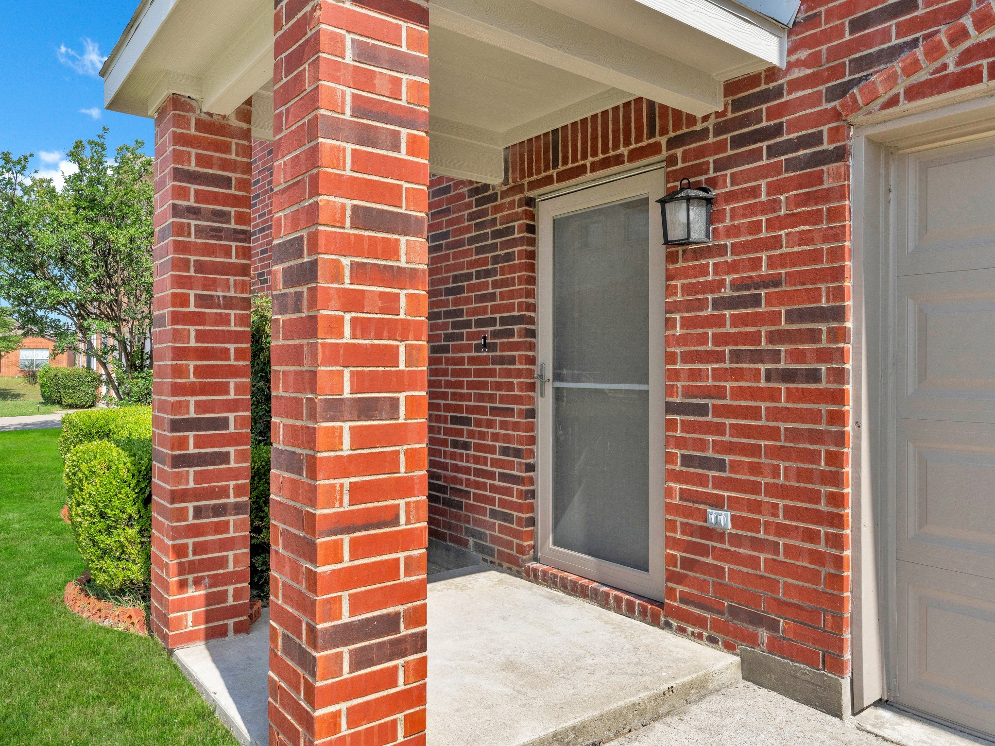 235 Yale Boulevard Glenn Heights TX 75154