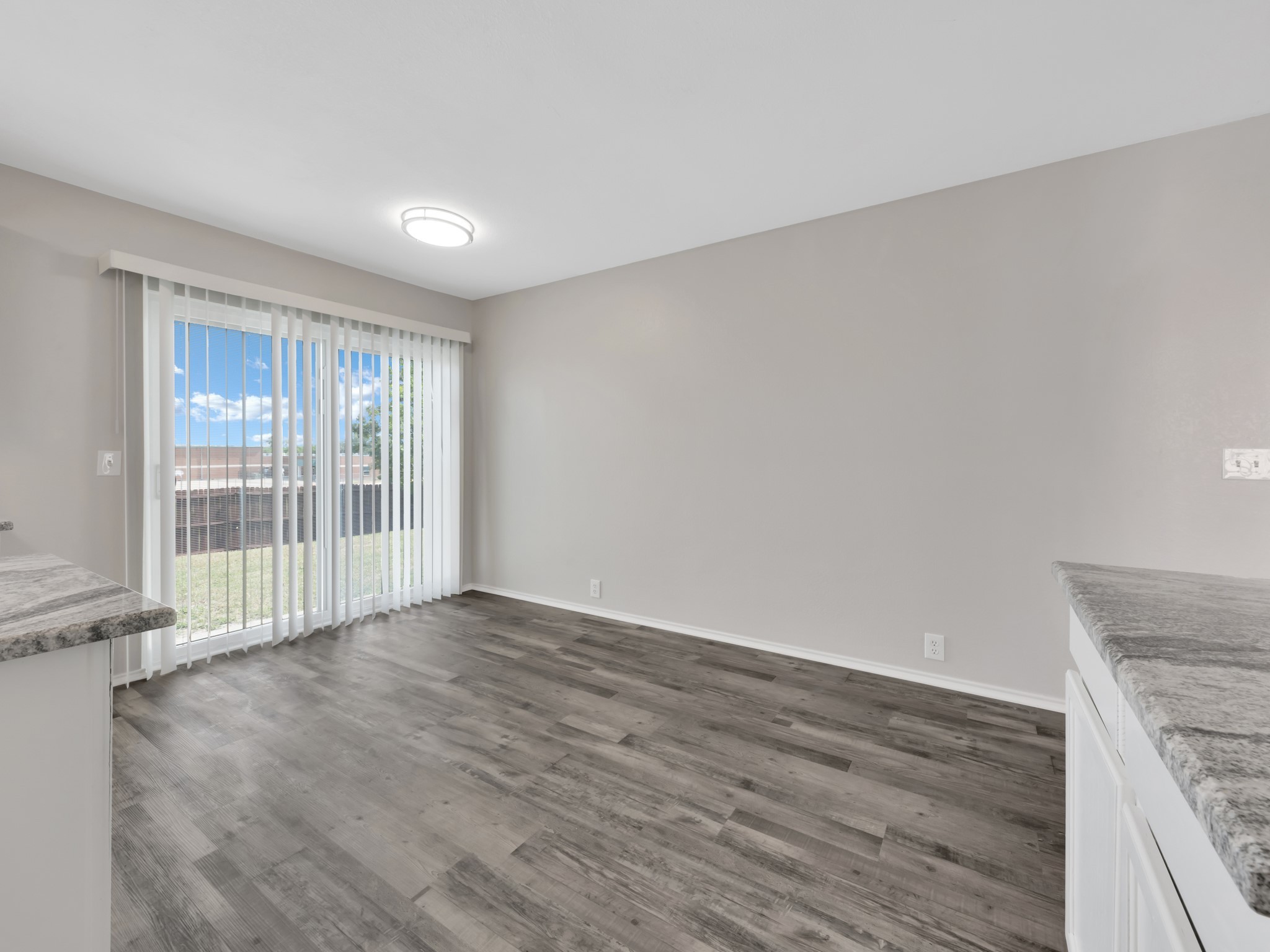 235 Yale Boulevard Glenn Heights TX 75154