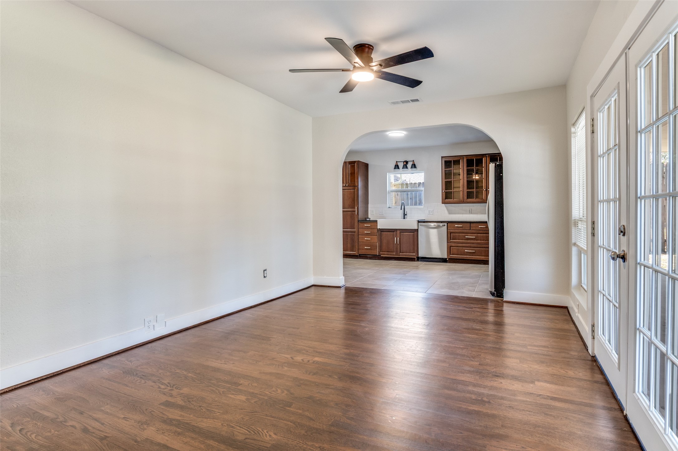 1631 Homewood Place Dallas TX 75224