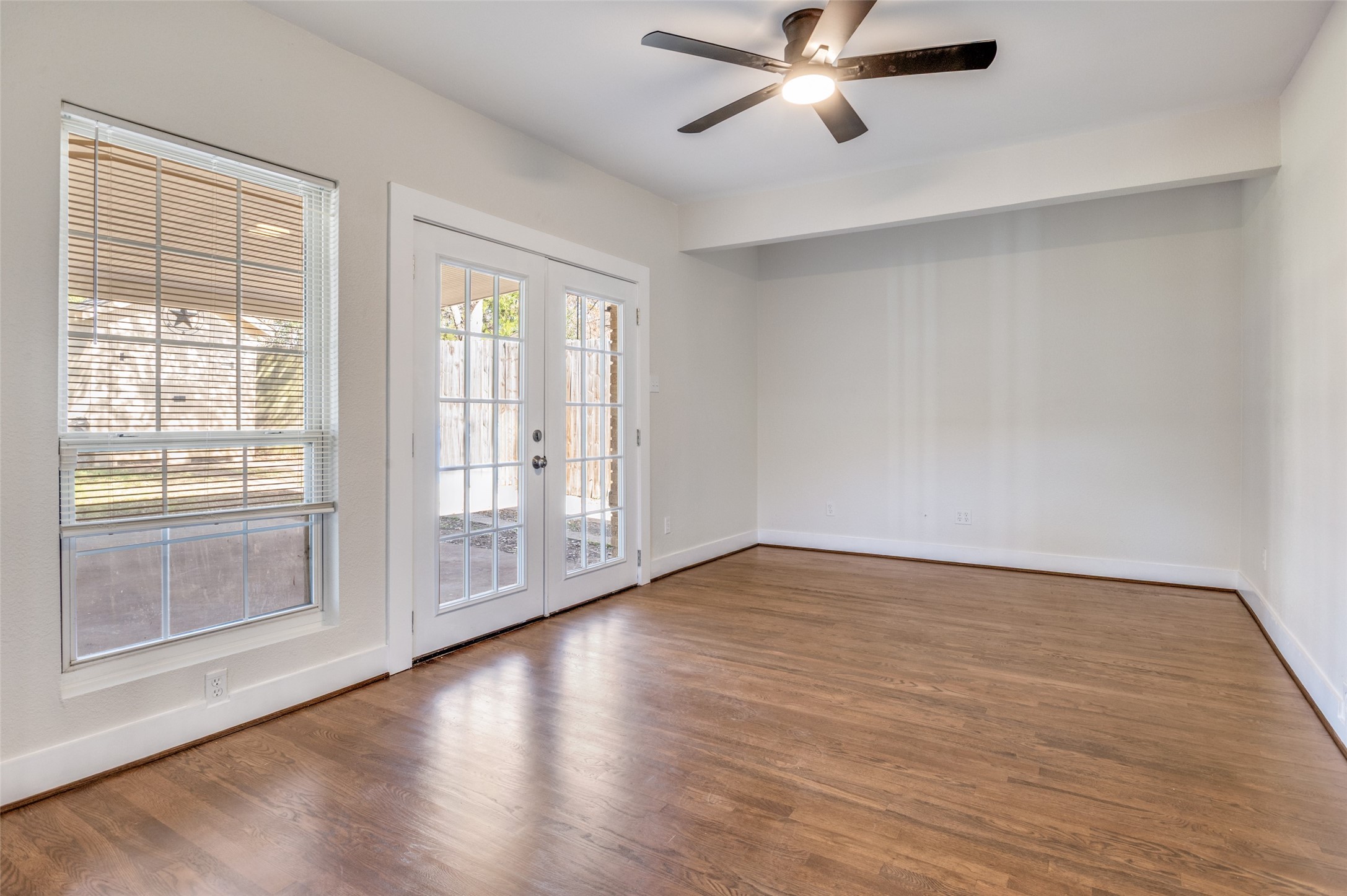 1631 Homewood Place Dallas TX 75224