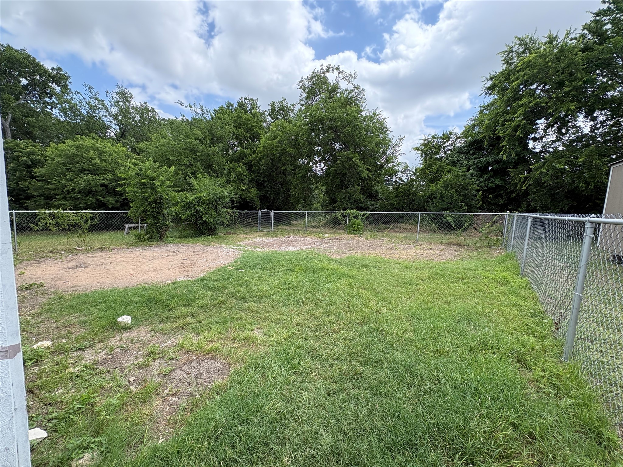 616 N 7th Street Midlothian TX 76065