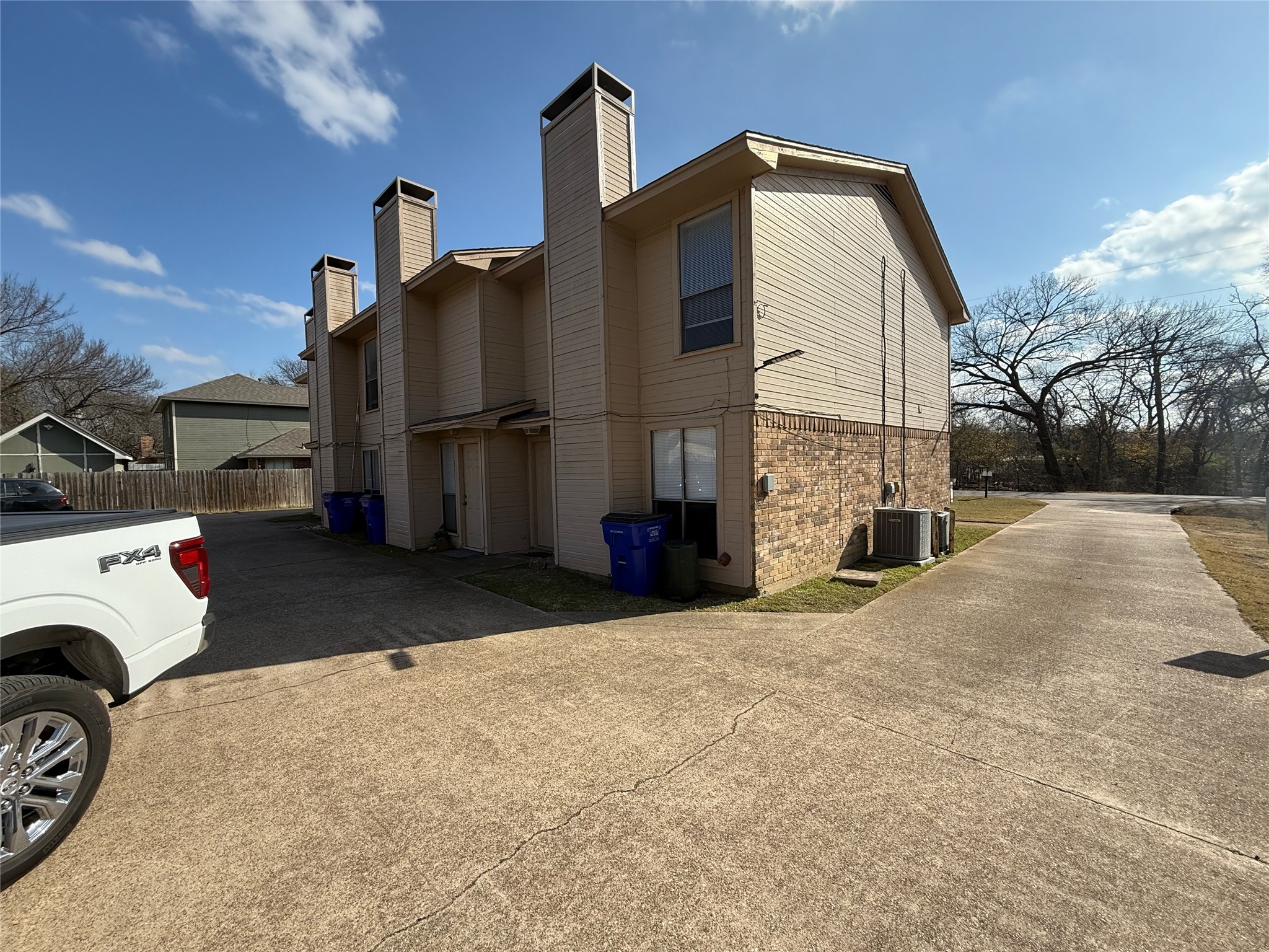 422 W 4th Street Kennedale TX 76060
