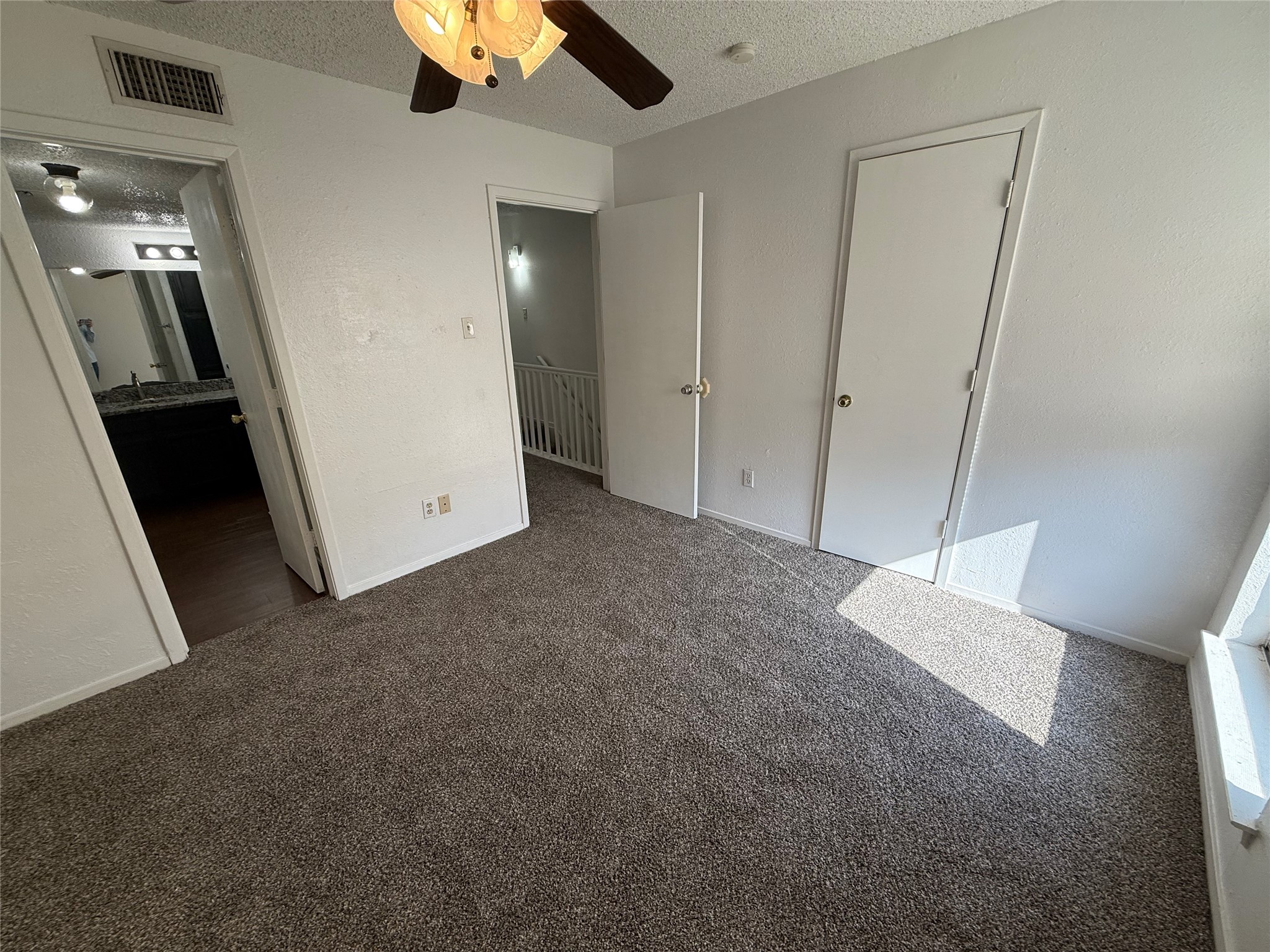 422 W 4th Street Kennedale TX 76060