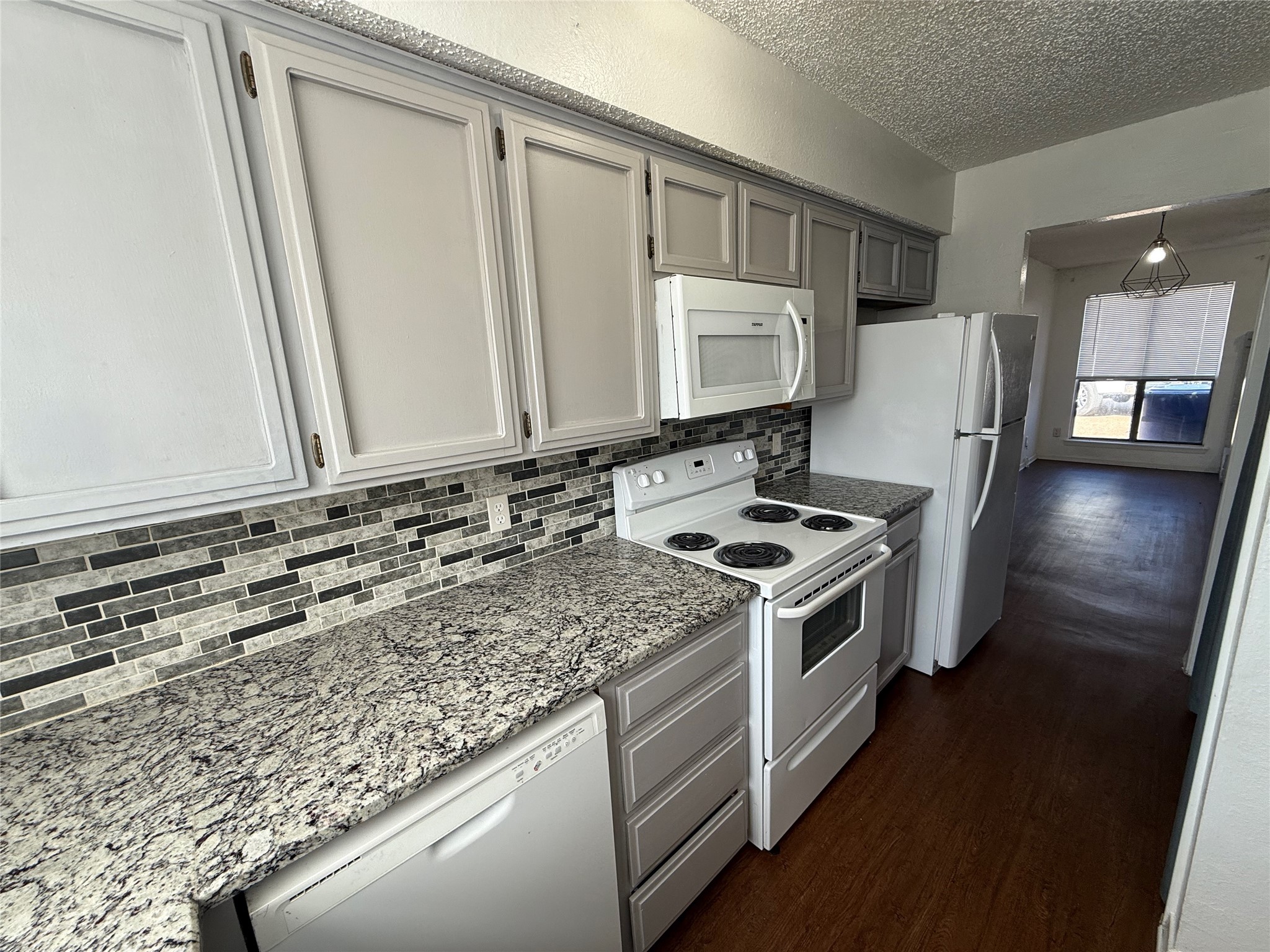 422 W 4th Street Kennedale TX 76060