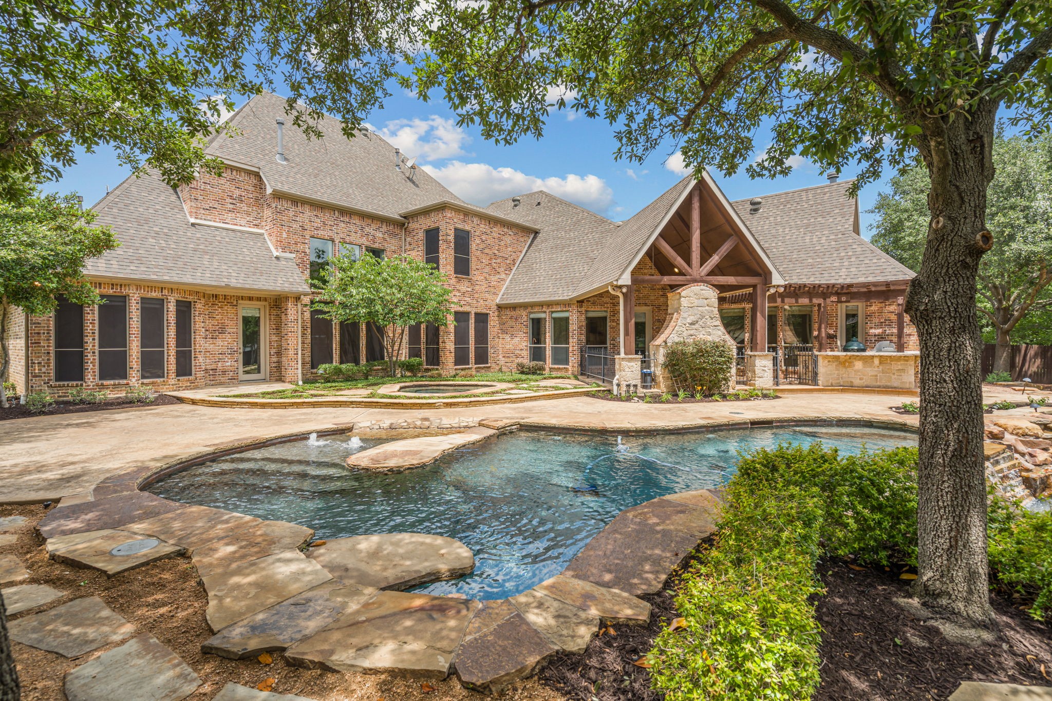 2617 Summit Ridge Drive Southlake TX 76092