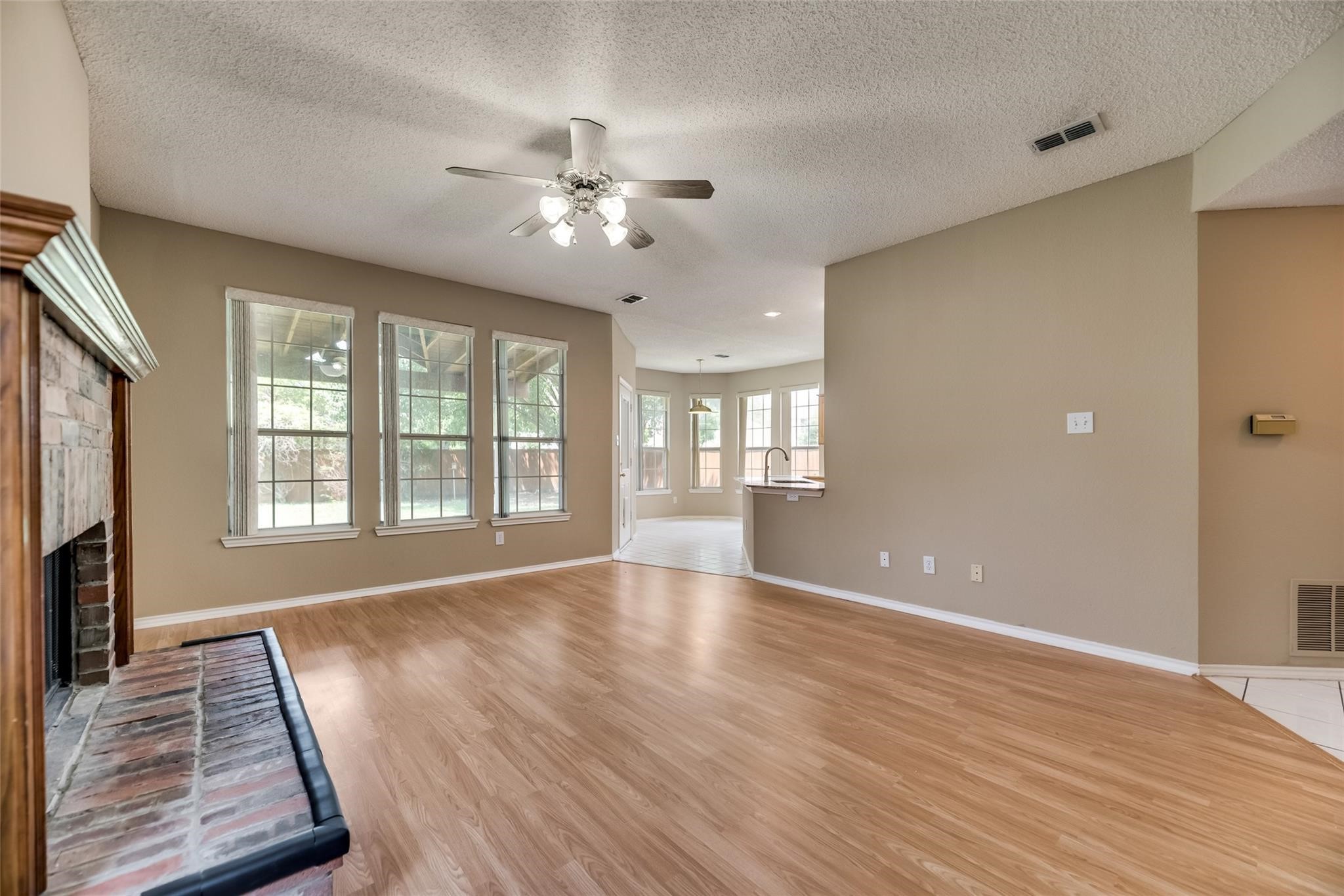 2113 Glenmont Drive Plano TX 75023