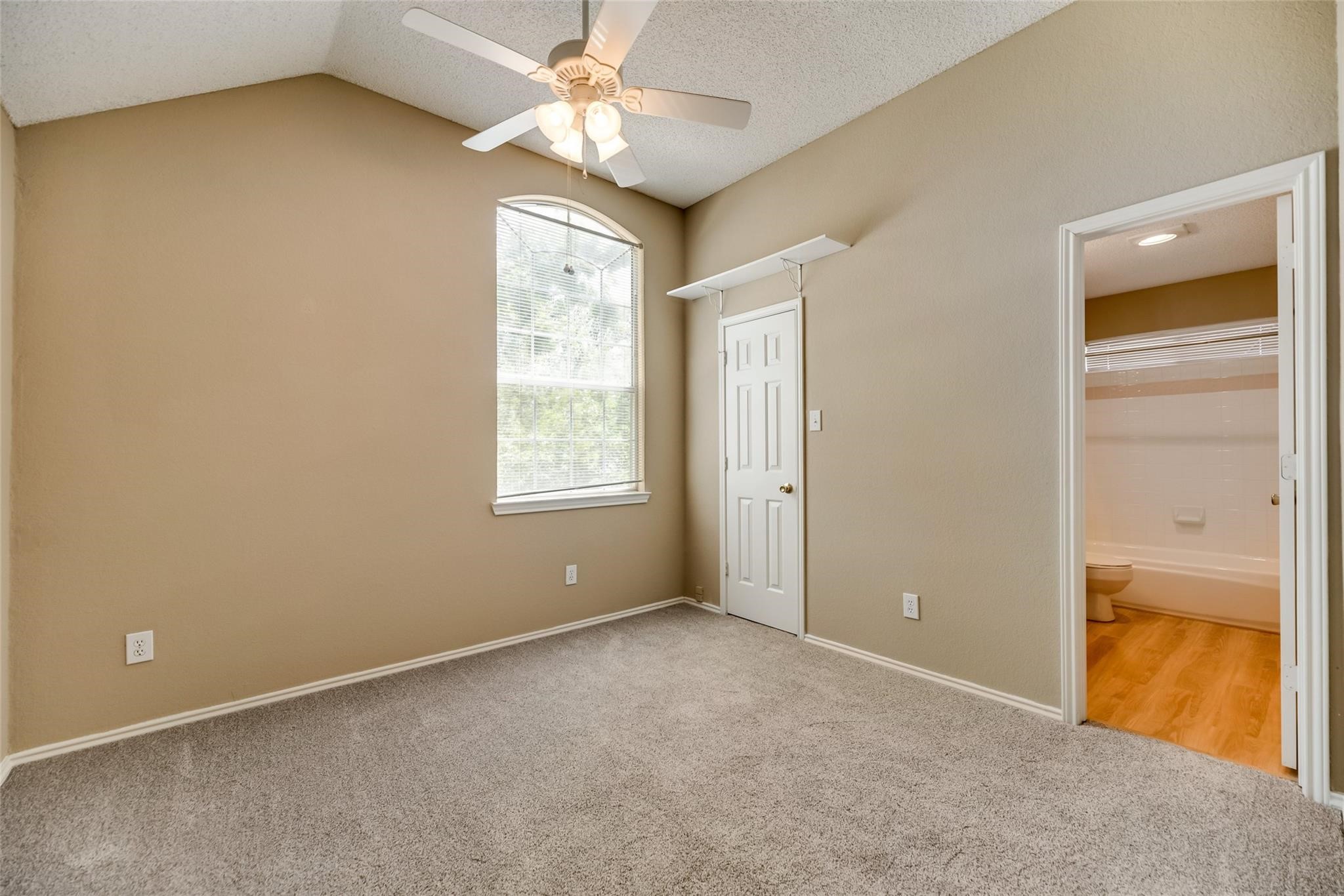 2113 Glenmont Drive Plano TX 75023