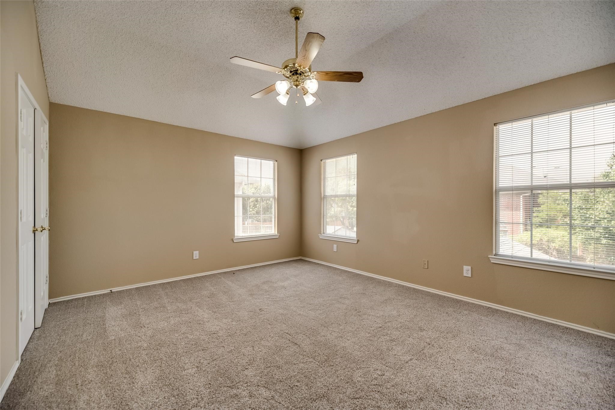 2113 Glenmont Drive Plano TX 75023