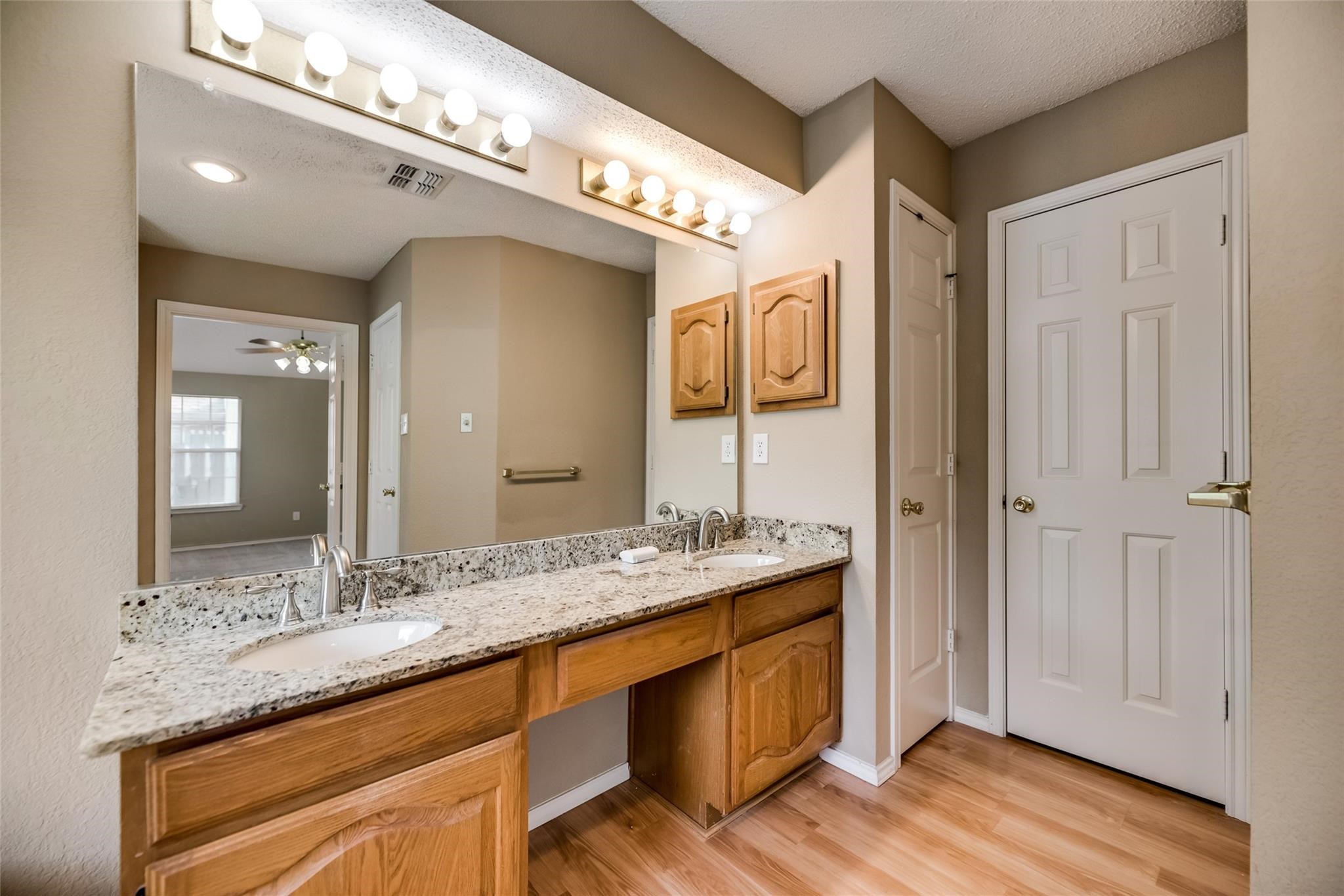 2113 Glenmont Drive Plano TX 75023