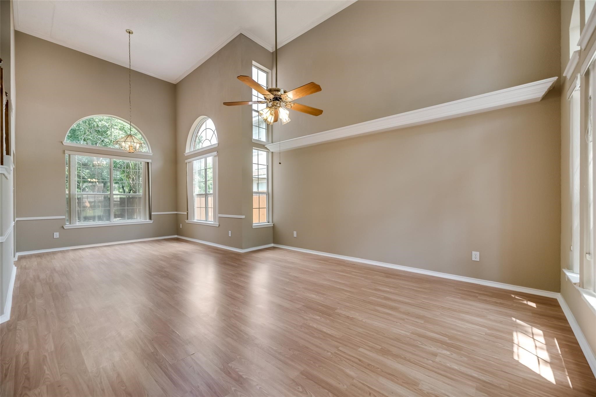 2113 Glenmont Drive Plano TX 75023