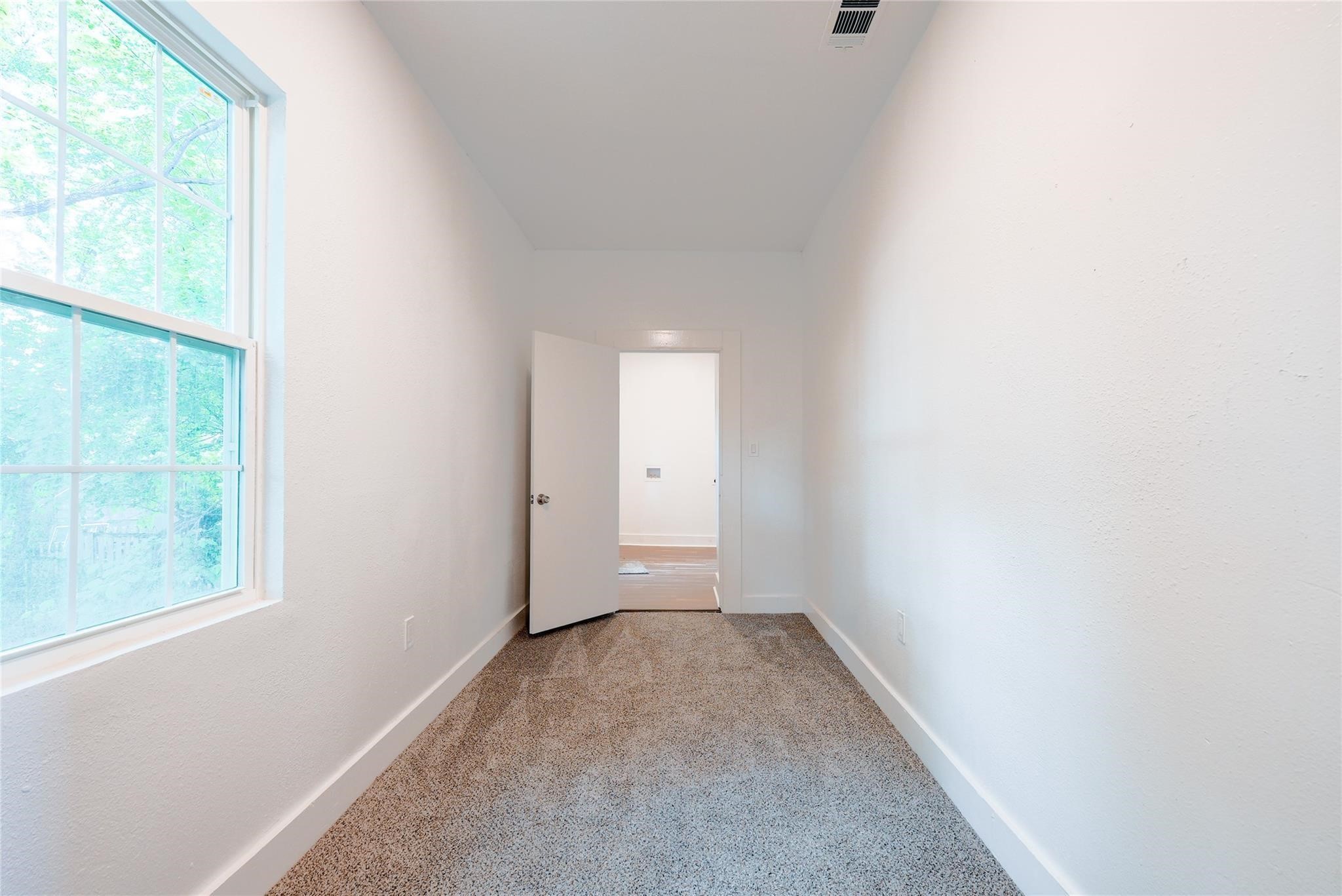 335 N Marsalis Avenue Dallas TX 75203