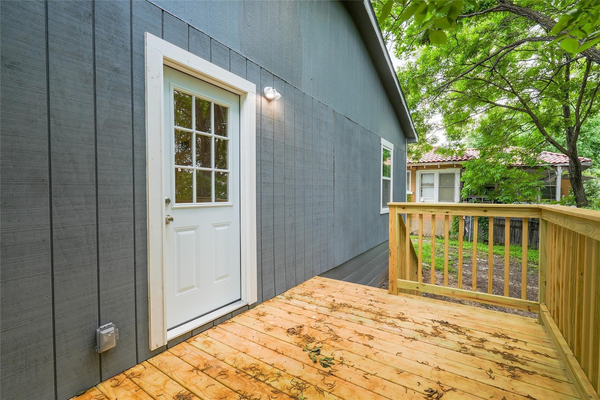 335 N Marsalis Avenue Dallas TX 75203