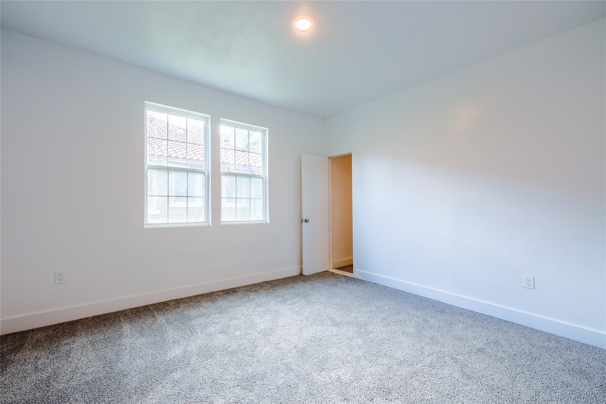 335 N Marsalis Avenue Dallas TX 75203