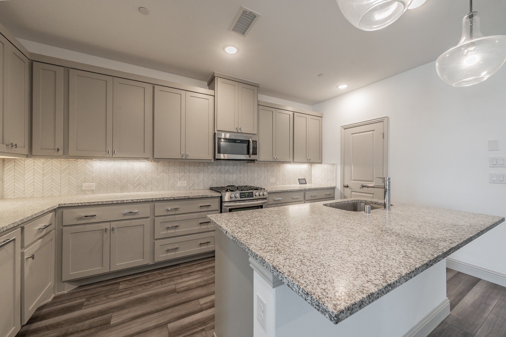 8584 Dynasty Lane Frisco TX 75034