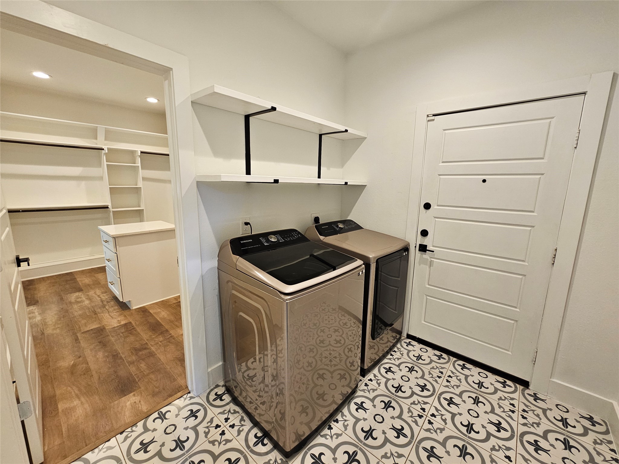 2374 Southwood Drive Dallas TX 75224