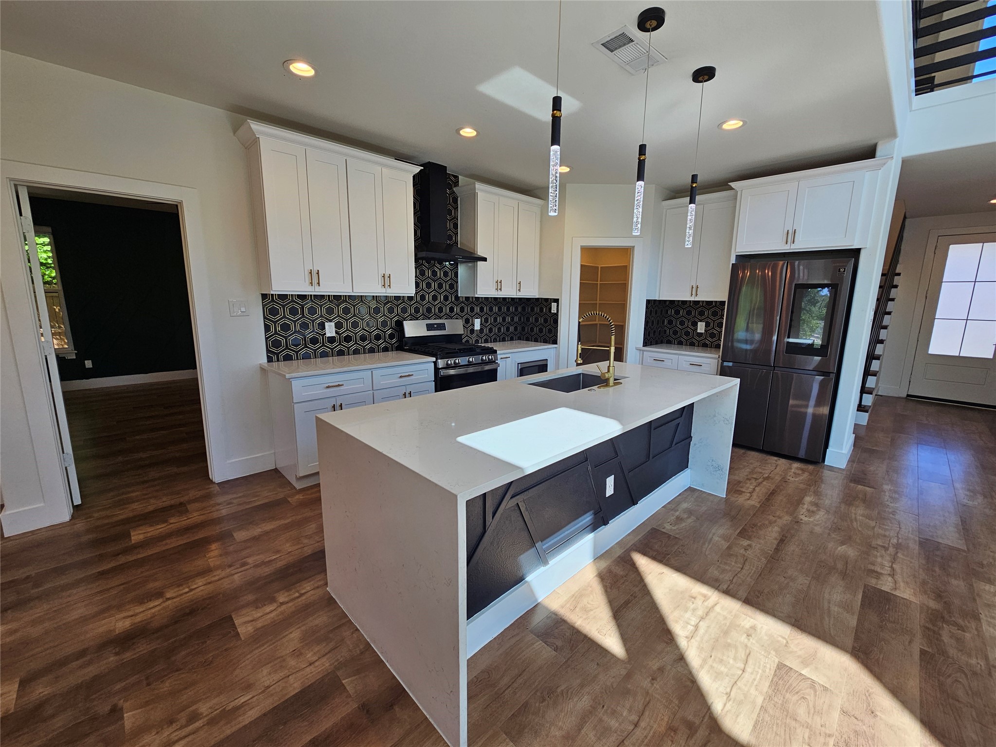 2374 Southwood Drive Dallas TX 75224
