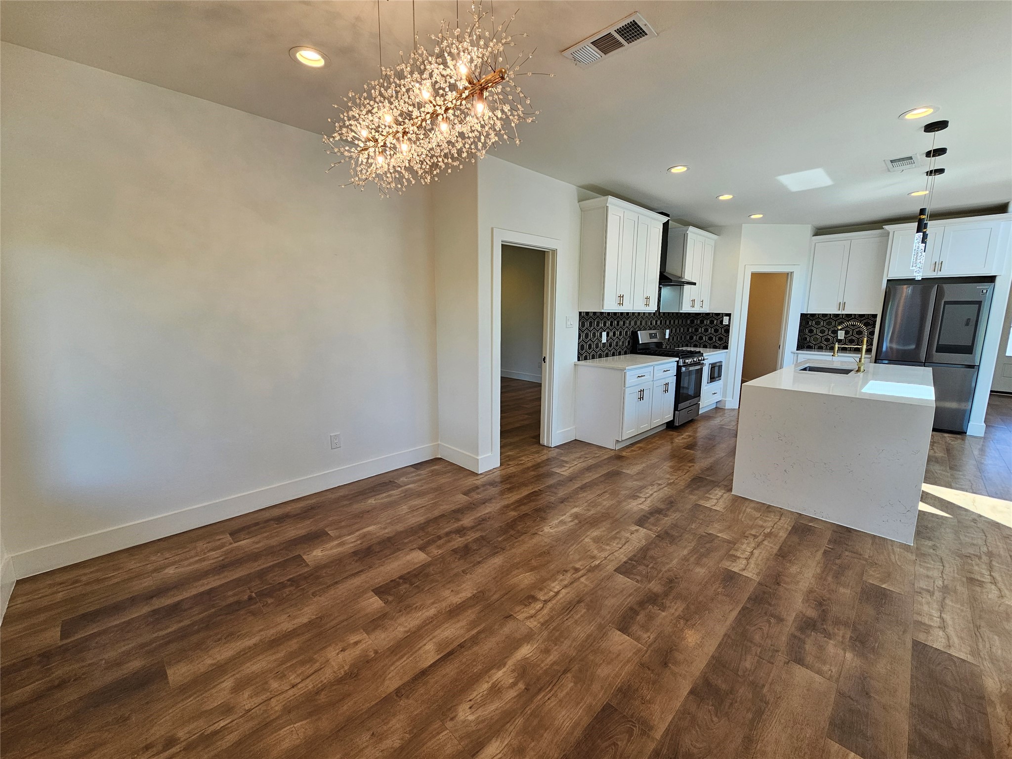 2374 Southwood Drive Dallas TX 75224