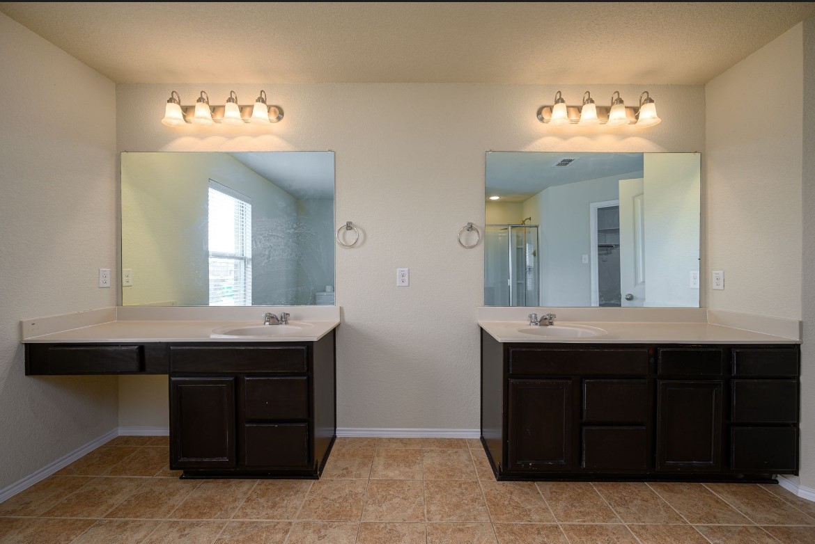800 Cormorant Drive Sherman TX 75092