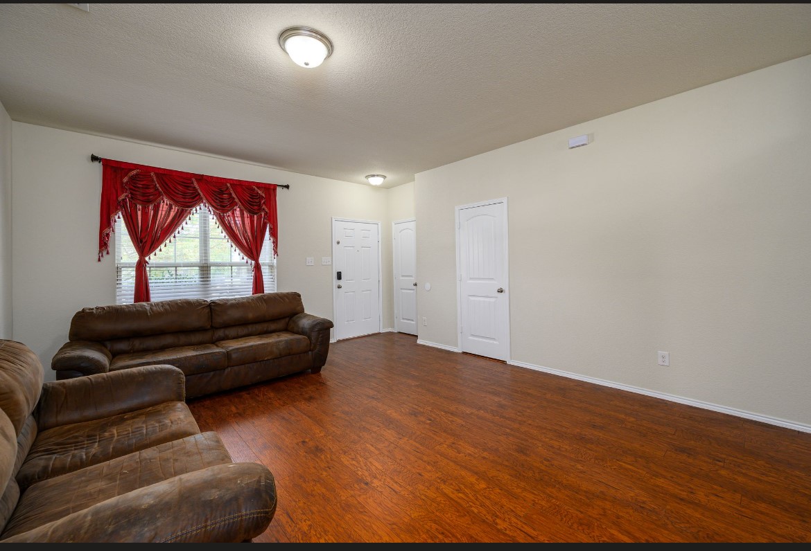 800 Cormorant Drive Sherman TX 75092