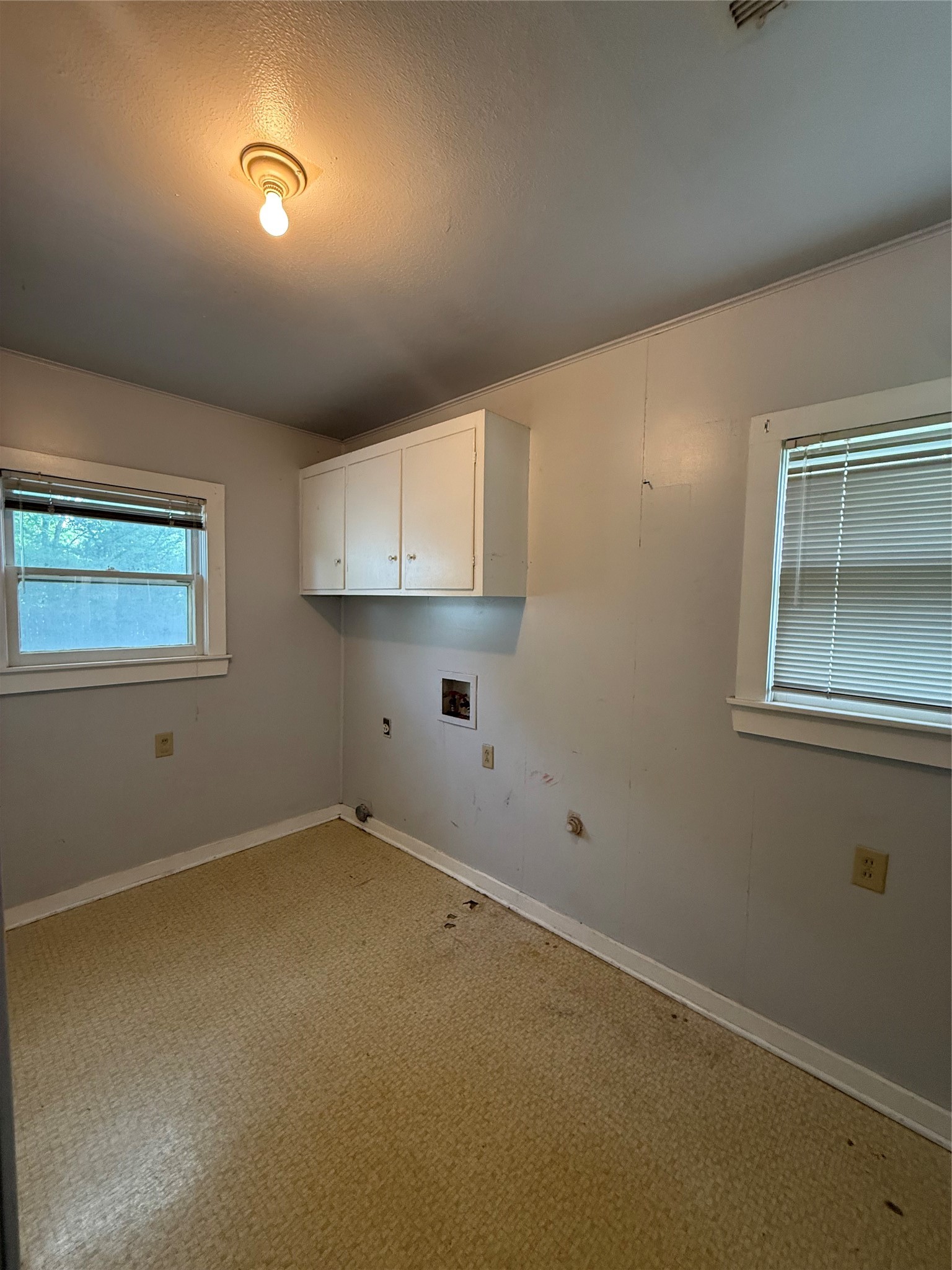 223 W Jefferson Street Palmer TX 75152