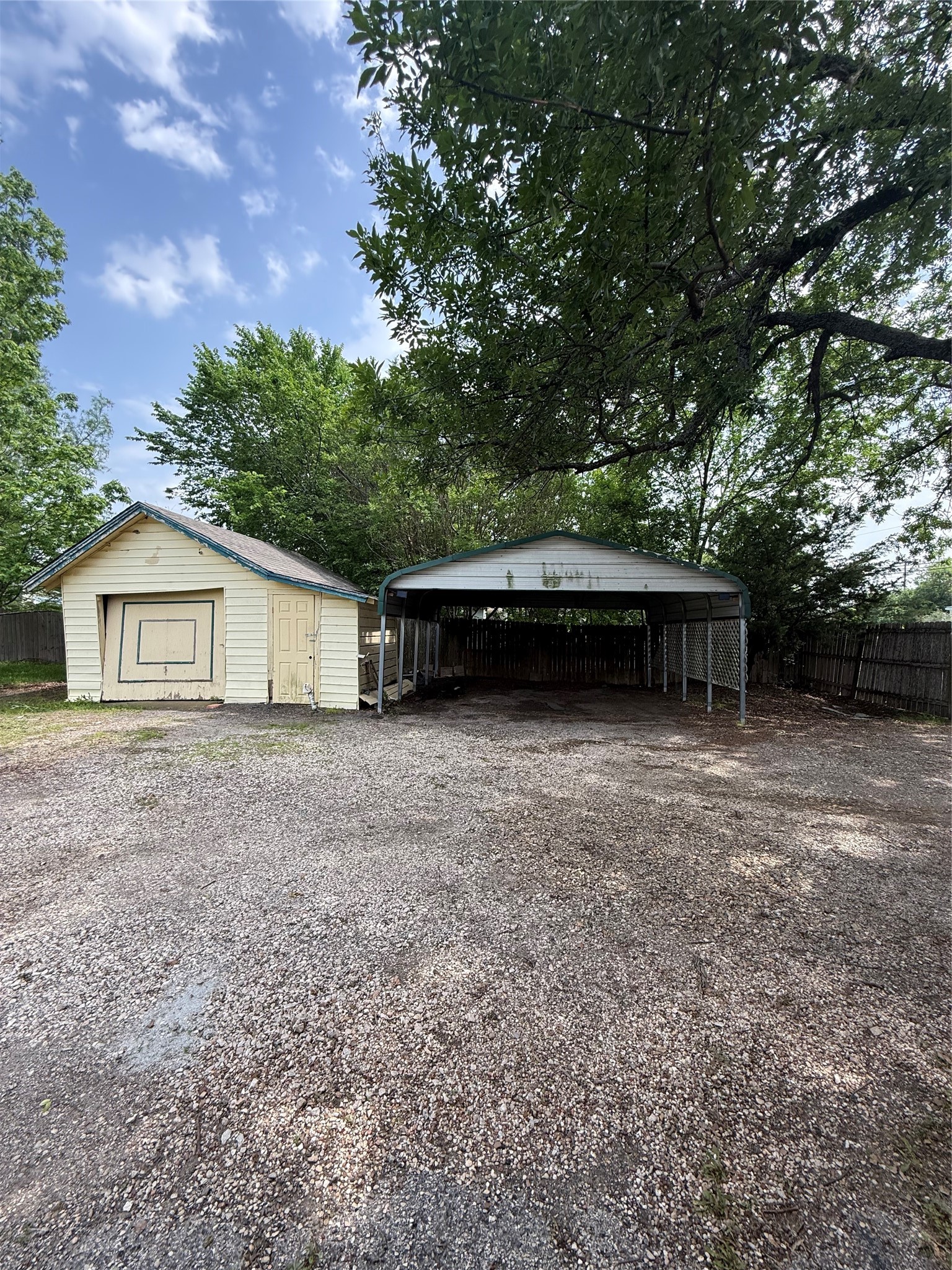 223 W Jefferson Street Palmer TX 75152