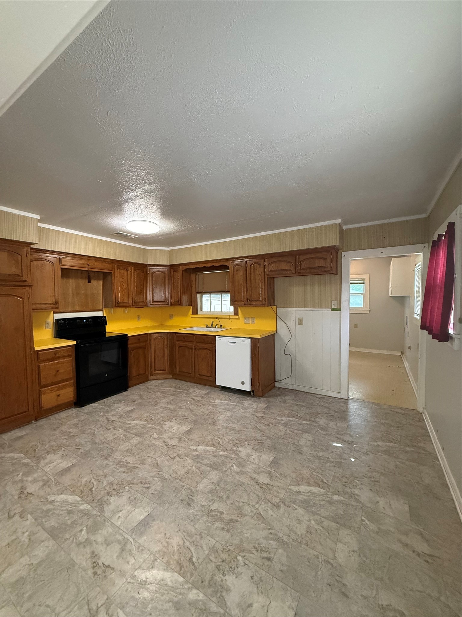 223 W Jefferson Street Palmer TX 75152