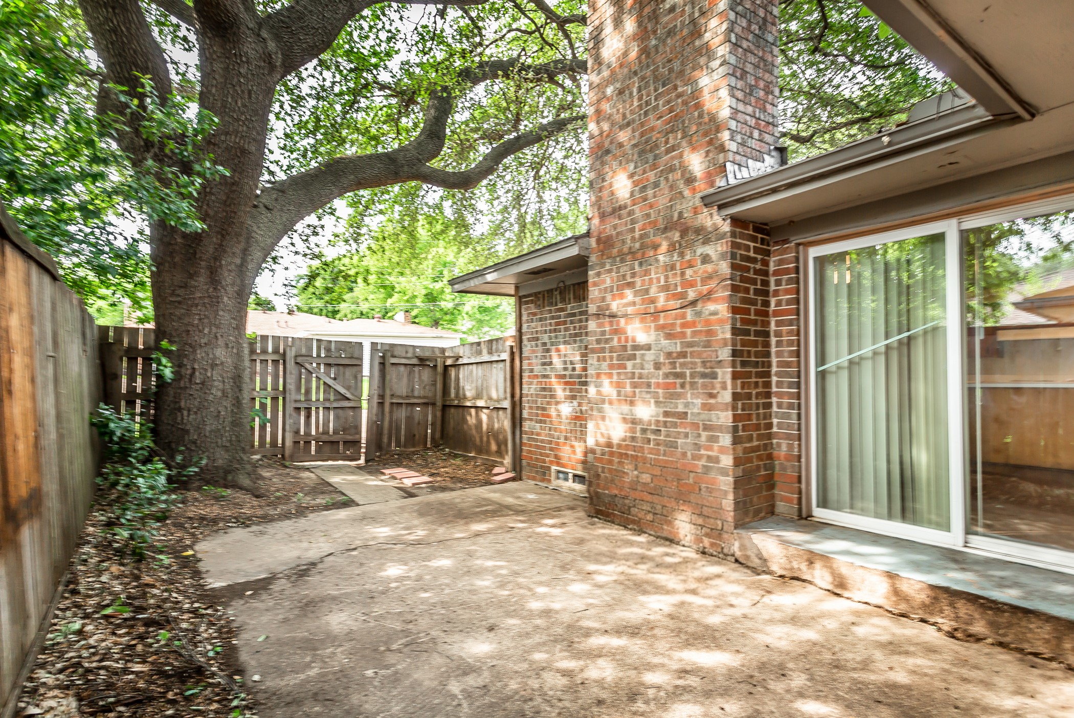 7546 Brentcove Circle Dallas TX 75214