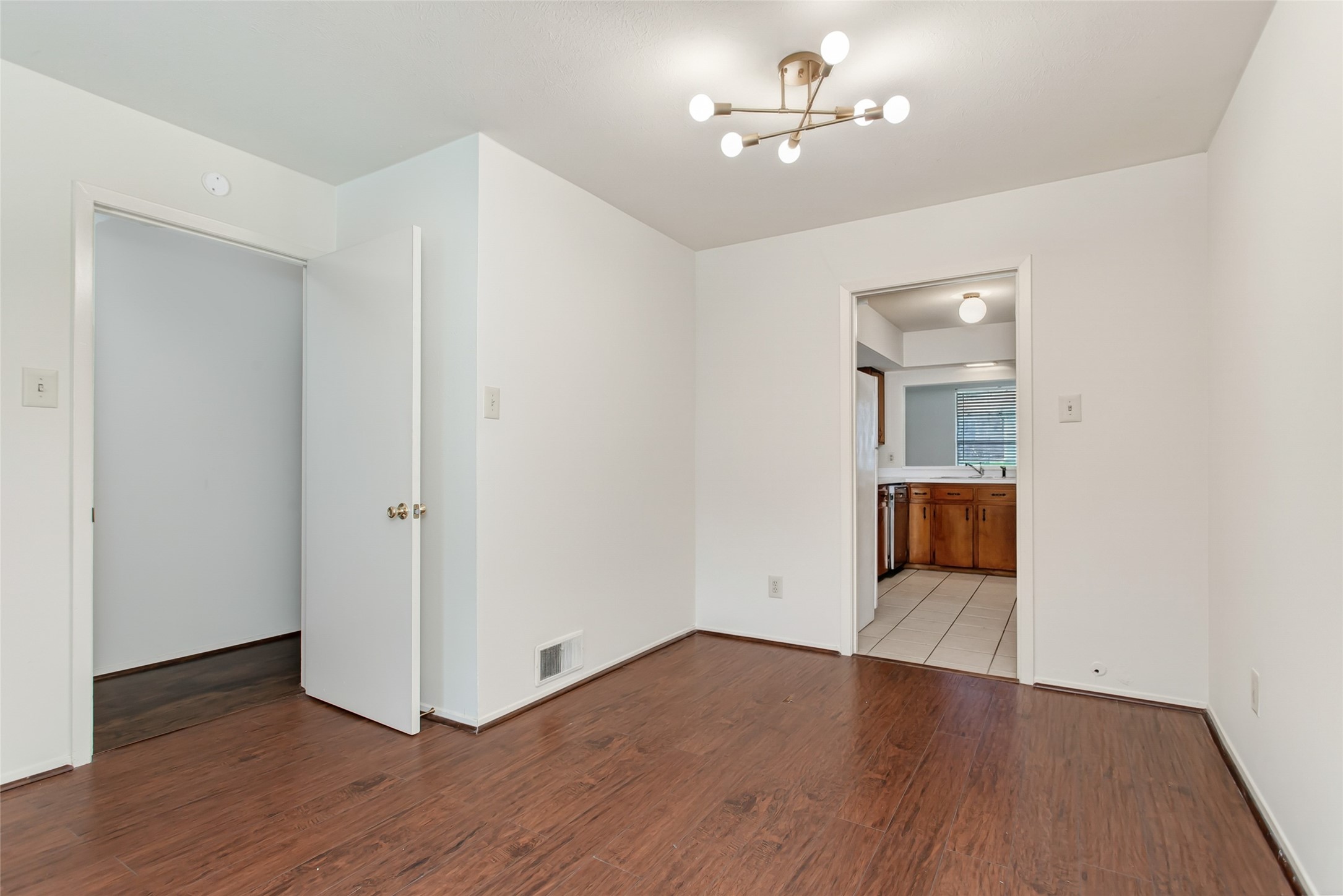 7546 Brentcove Circle Dallas TX 75214