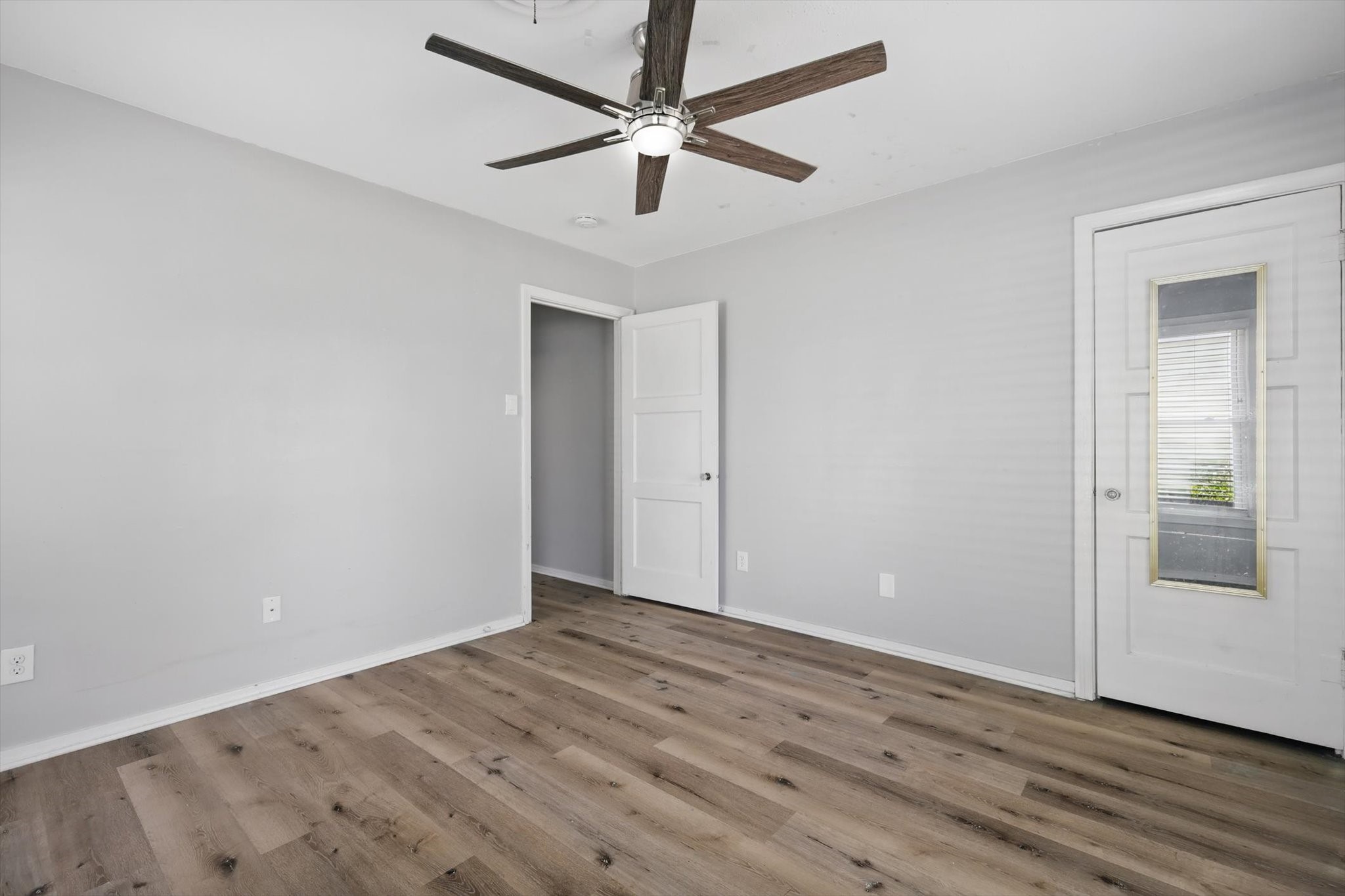 2104 W Lotus Avenue Fort Worth TX 76111