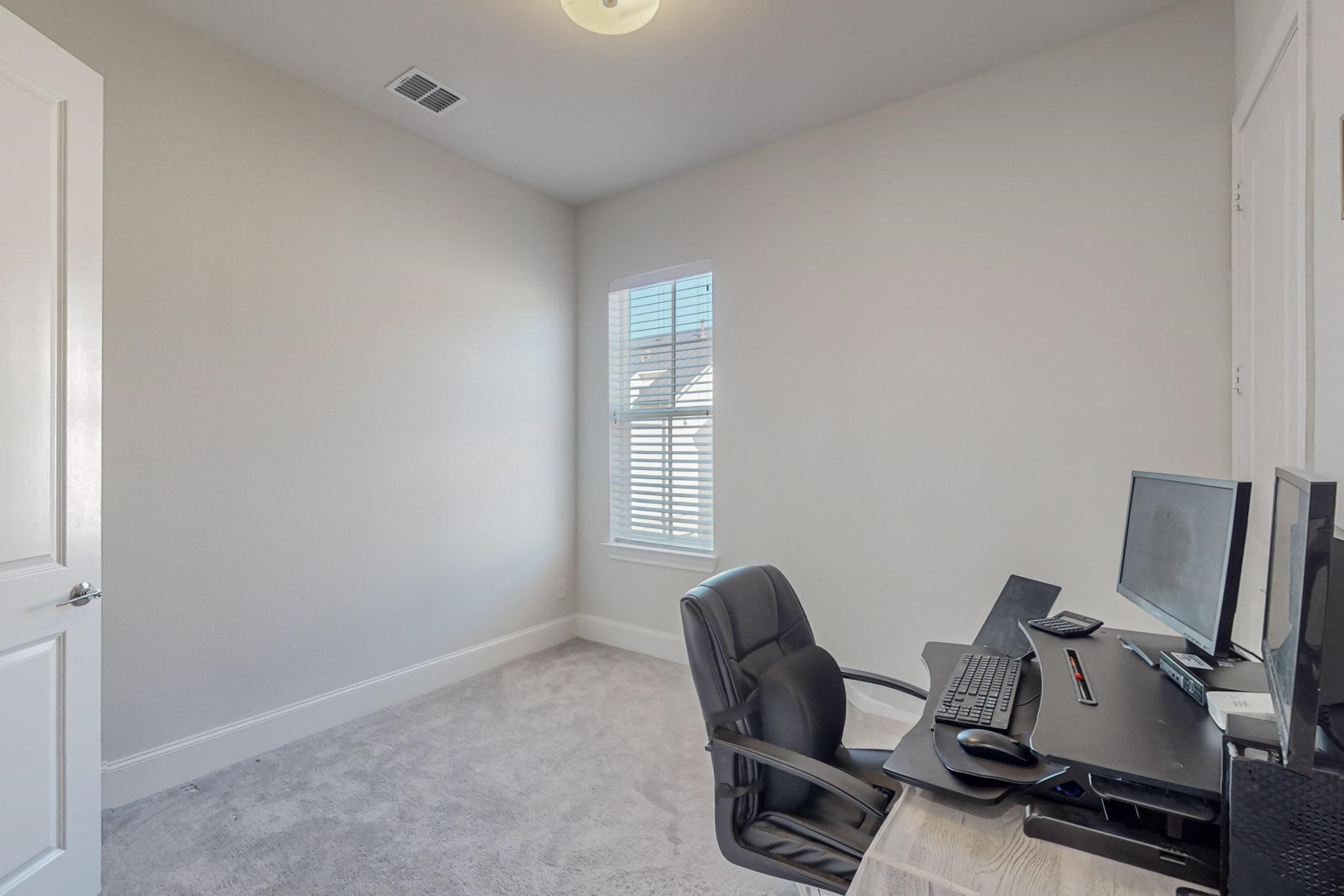 638 Dalton Lane Irving TX 75039