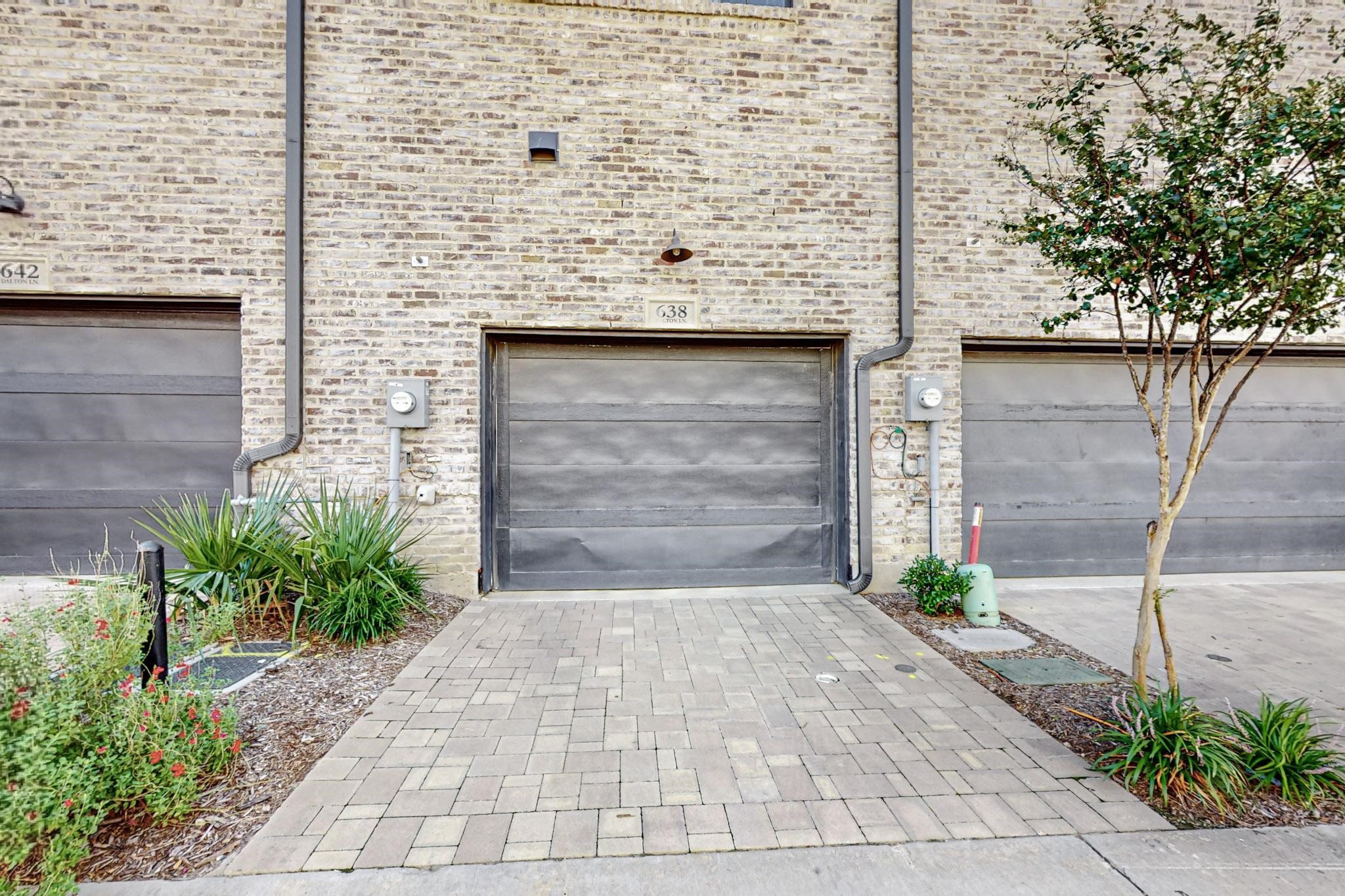 638 Dalton Lane Irving TX 75039
