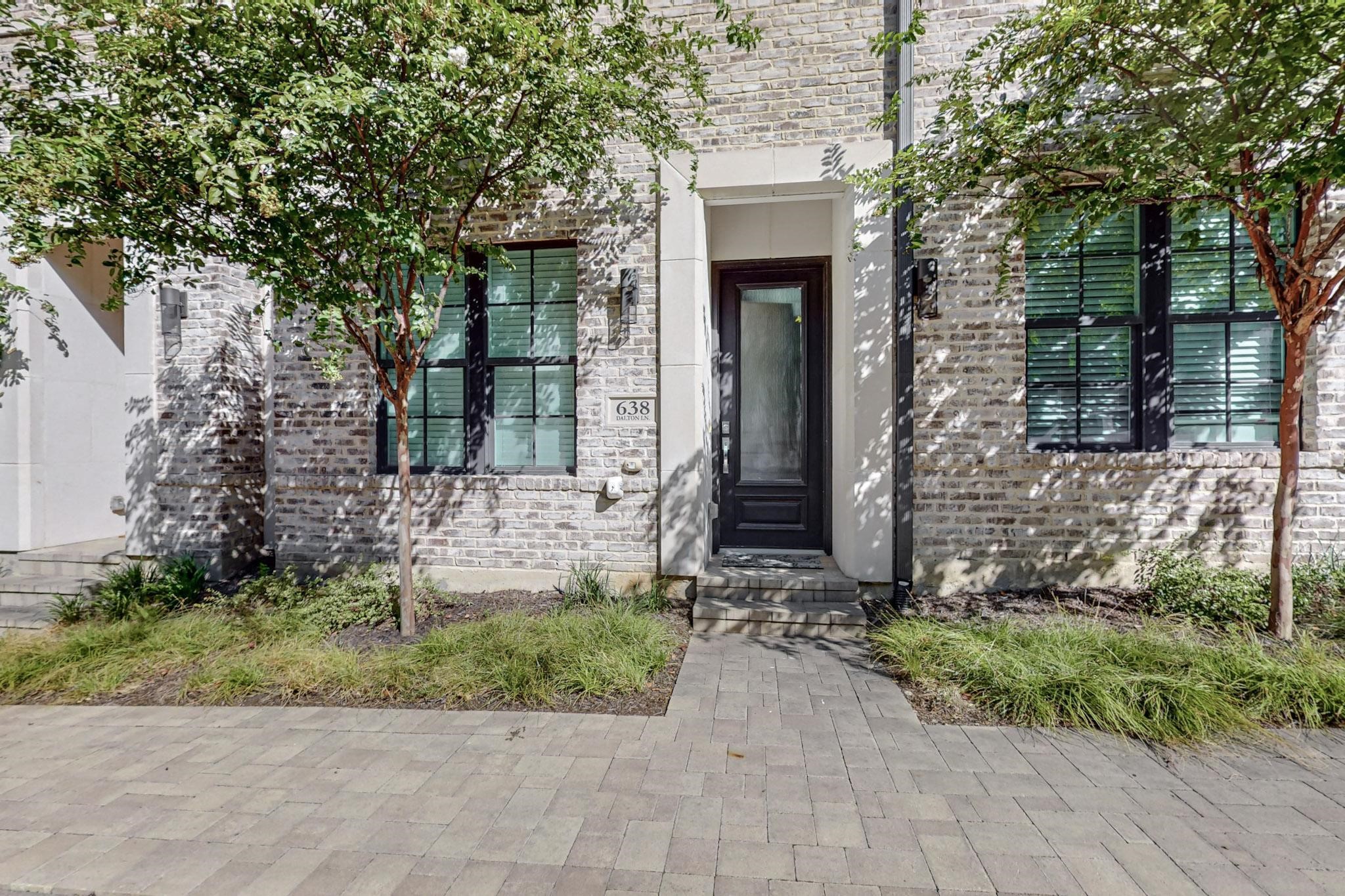 638 Dalton Lane Irving TX 75039