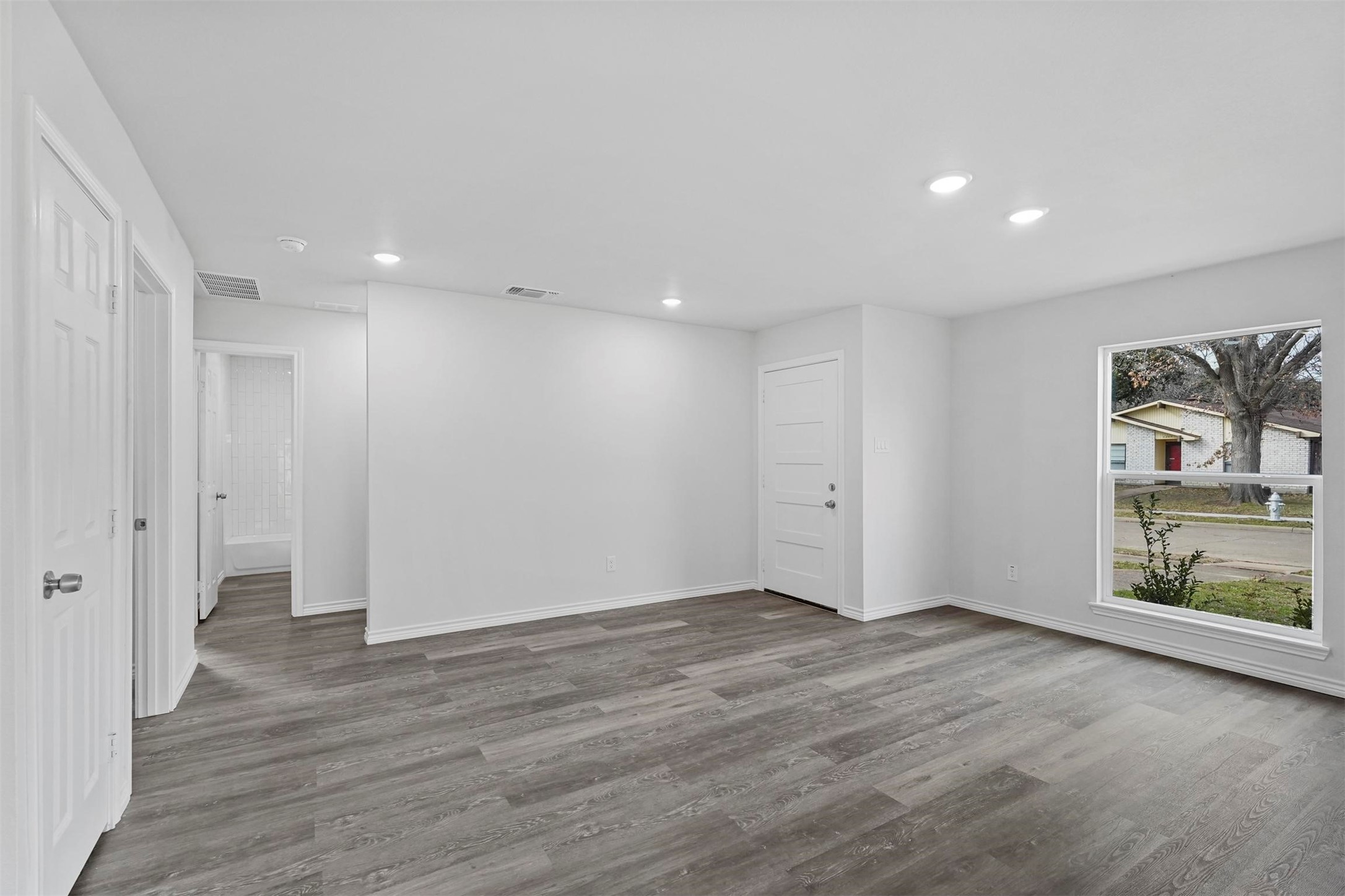 6202 Glenmoor Drive Garland TX 75043
