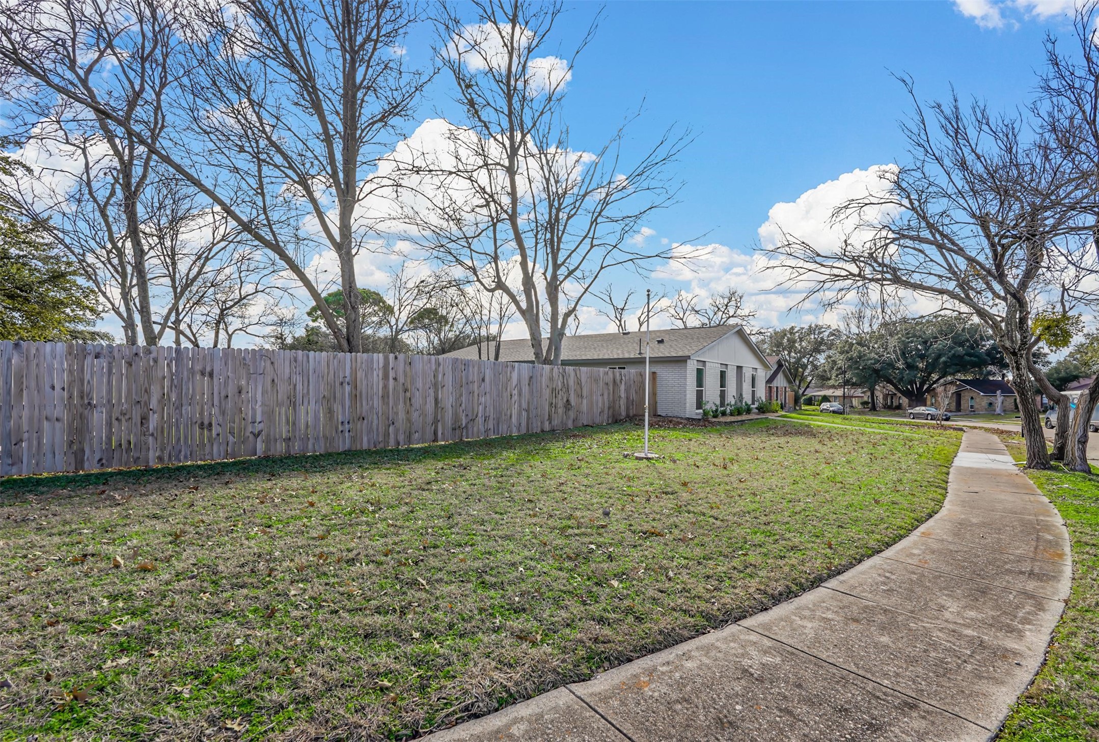 6202 Glenmoor Drive Garland TX 75043