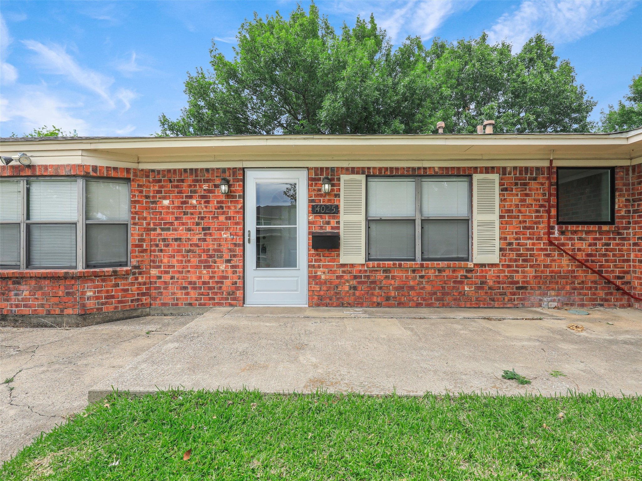 14025 Janwood Lane Farmers Branch TX 75234