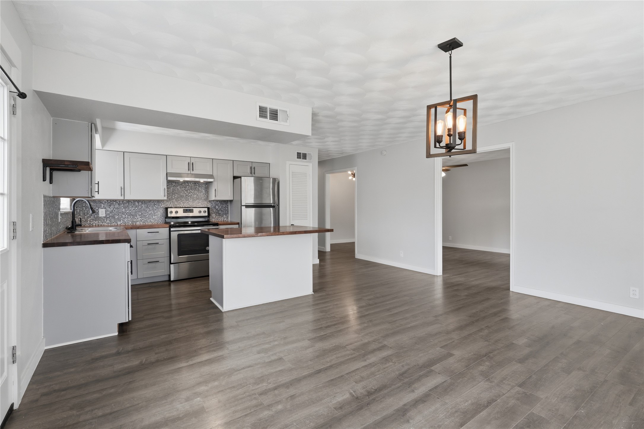 10803 Lake Gardens Drive Dallas TX 75218