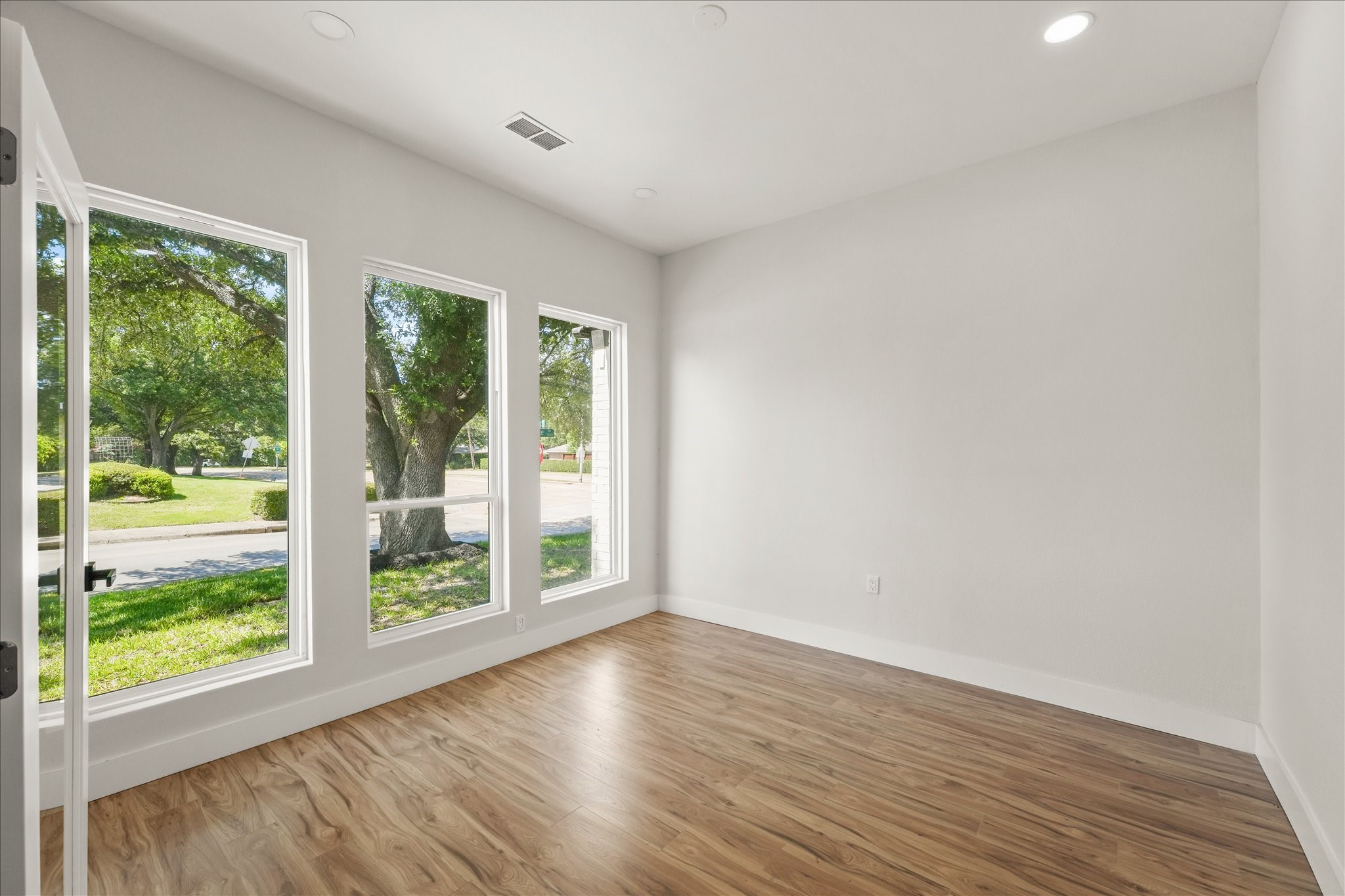 7103 Blythdale Drive Dallas TX 75248