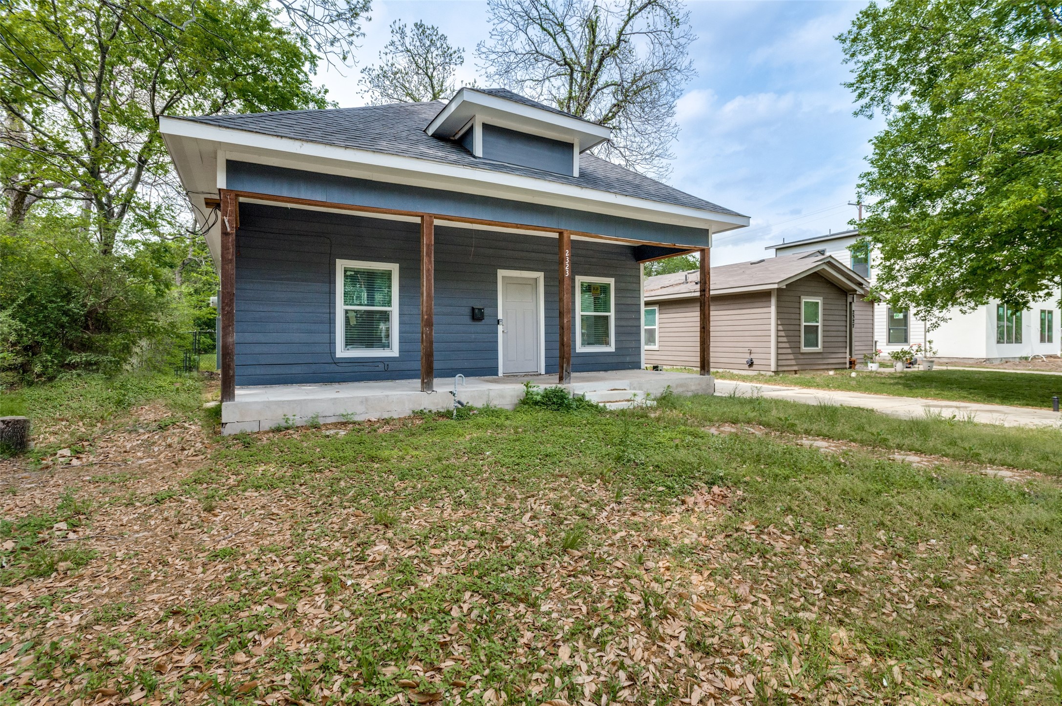 2323 Stoneman Street Dallas TX 75215