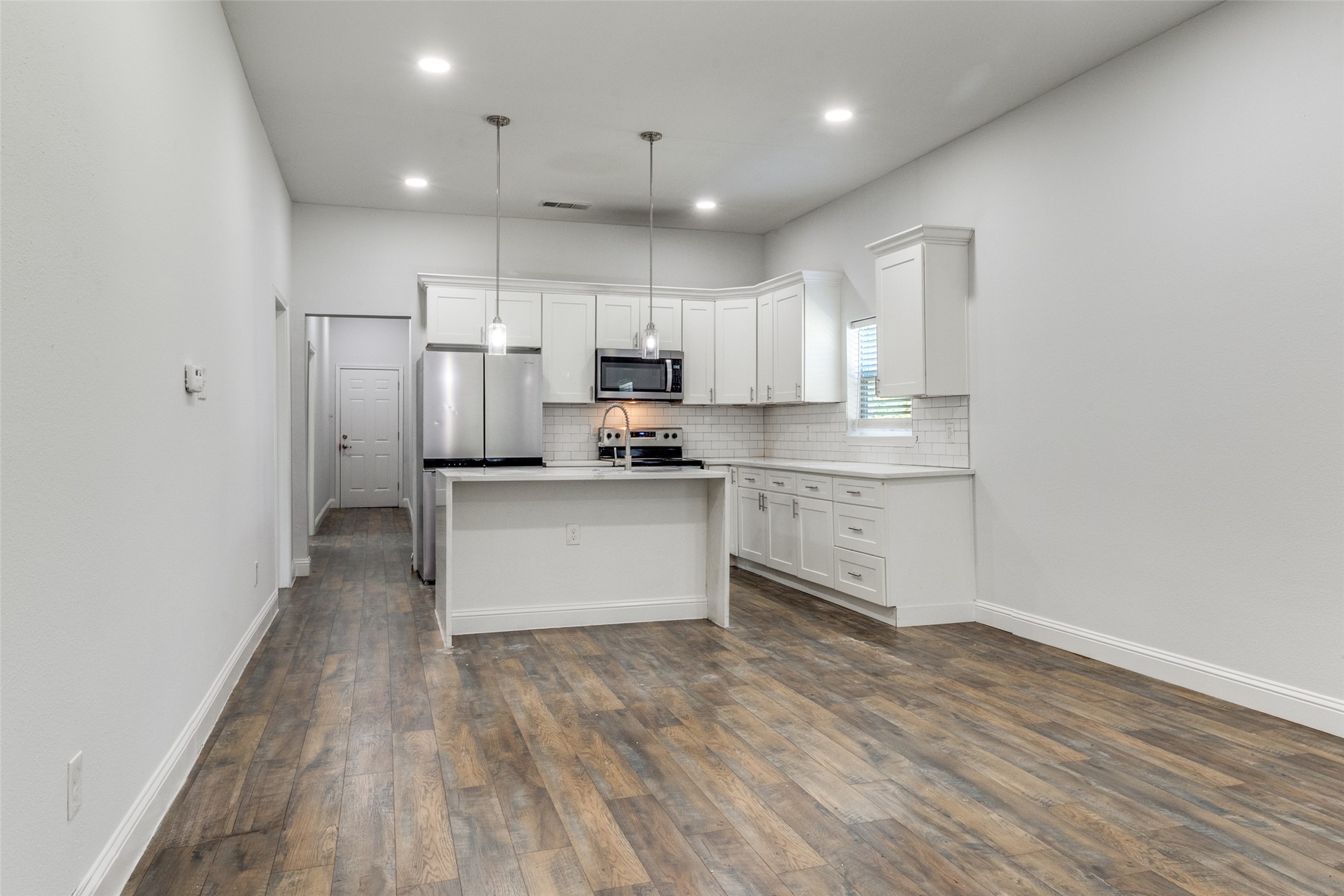 2323 Stoneman Street Dallas TX 75215