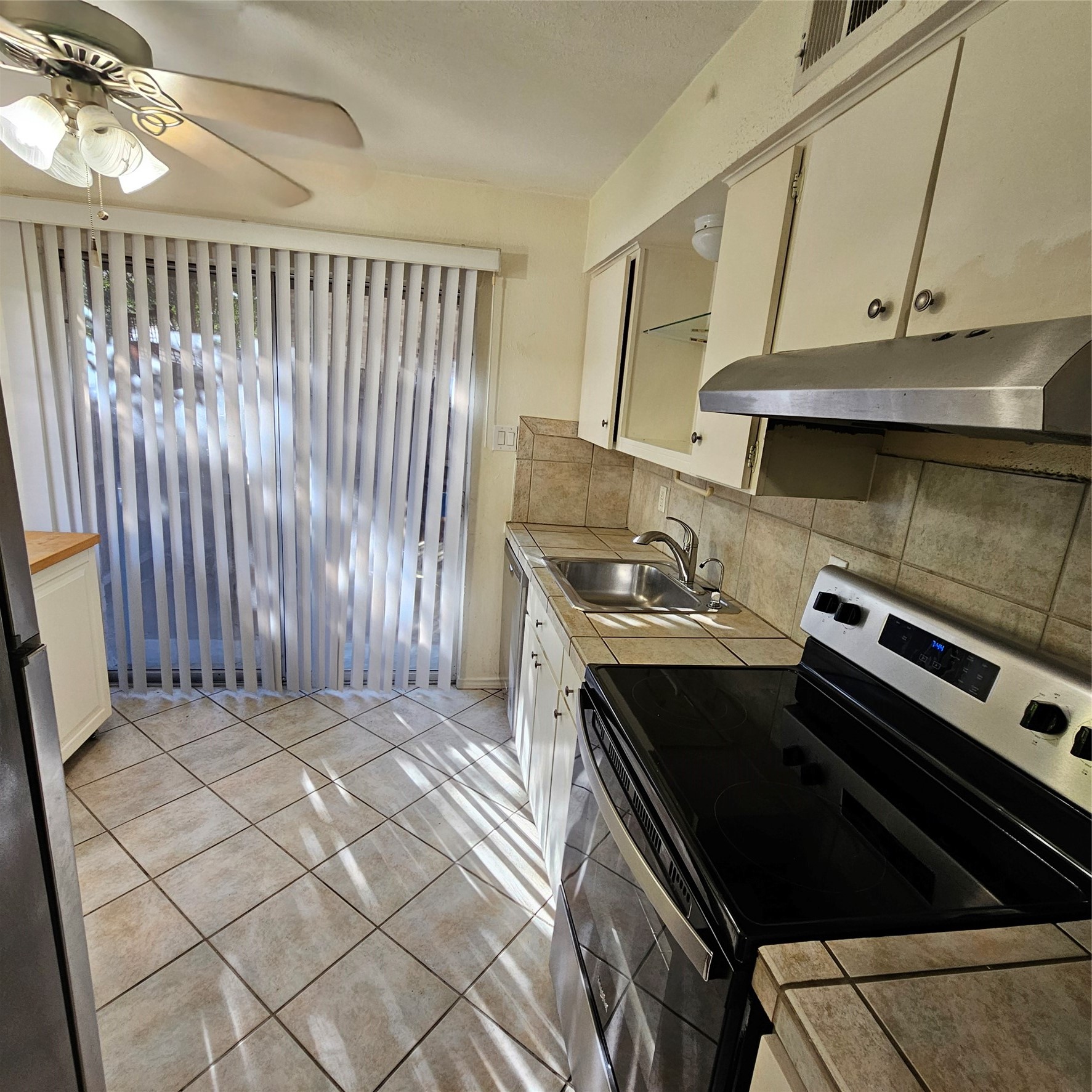 7903 Meadow Park Drive Dallas TX 75230