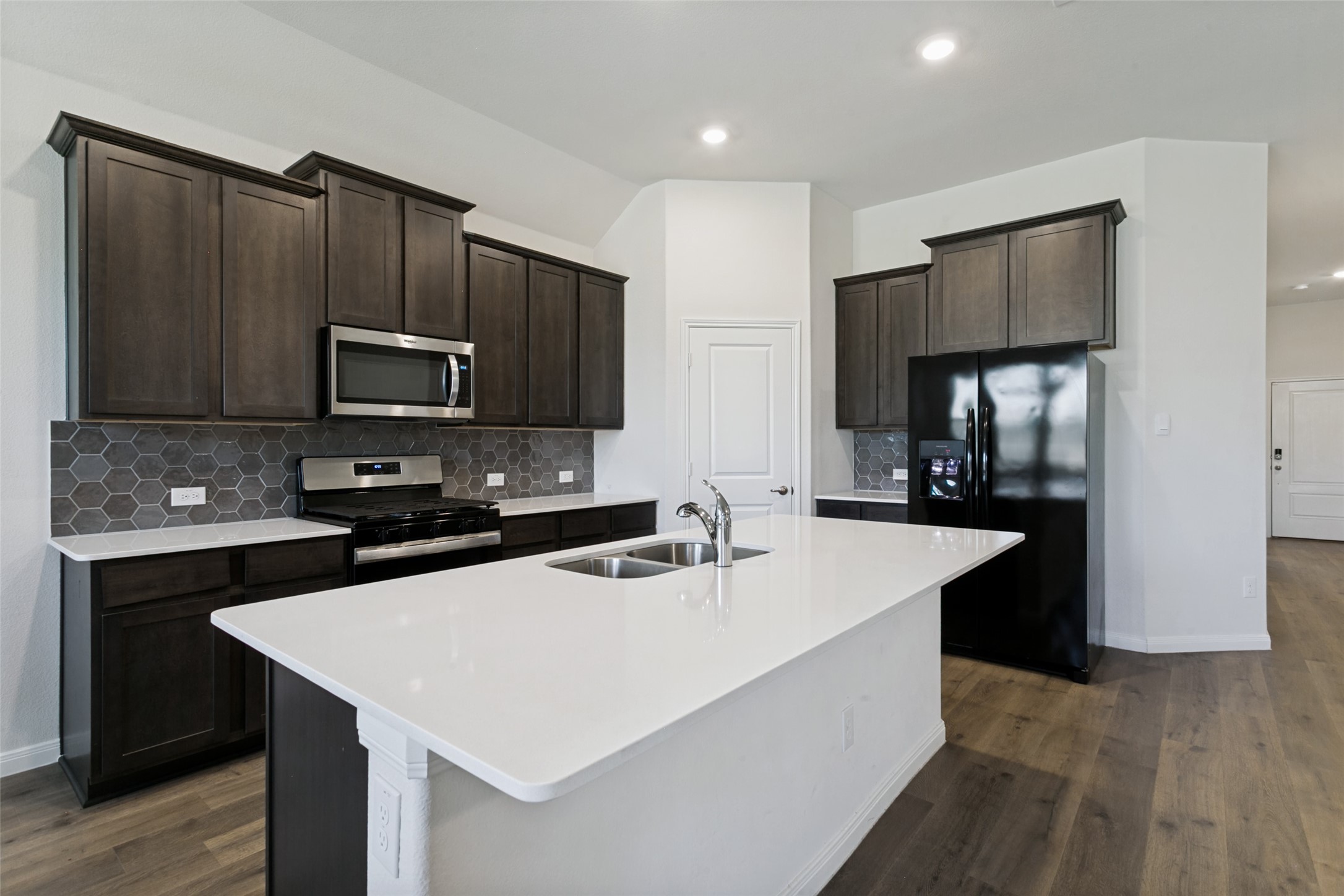 3011 Tahoka Springs Aubrey TX 76227
