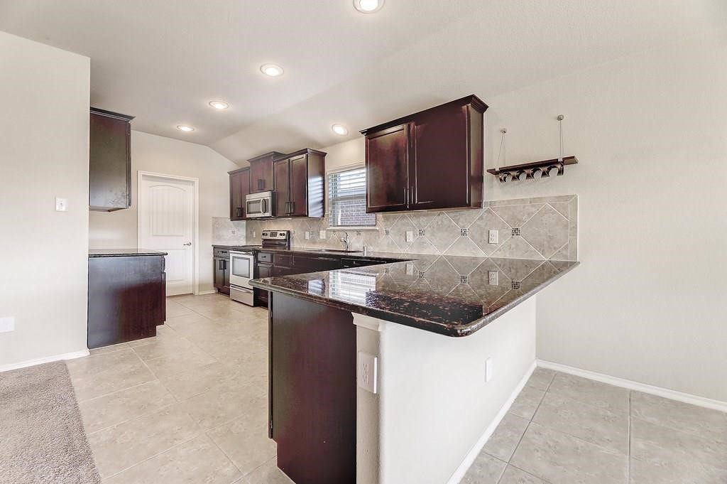 1108 Cheyenne Drive Aubrey TX 76227