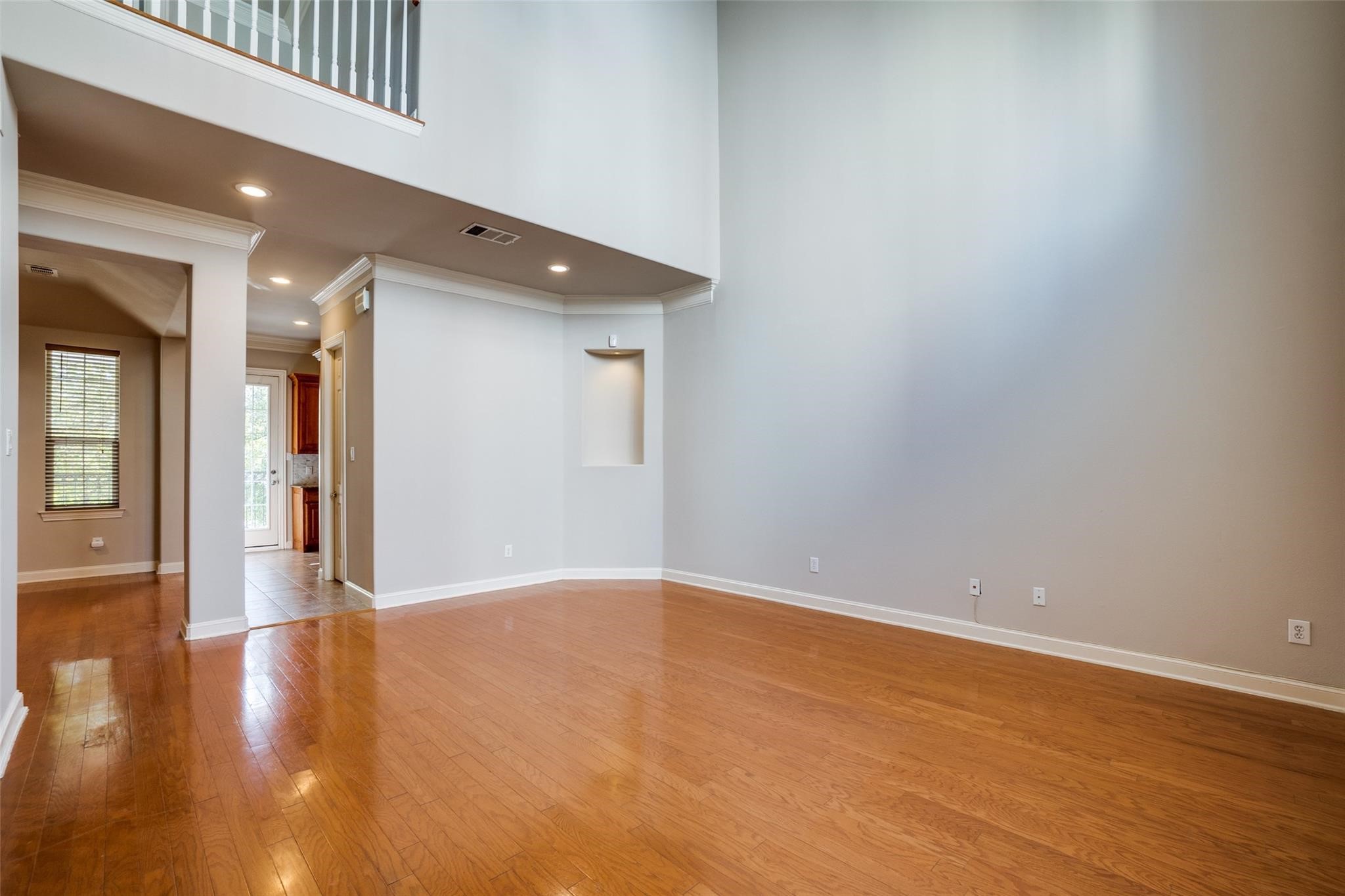 5827 Lewis Street Dallas TX 75206