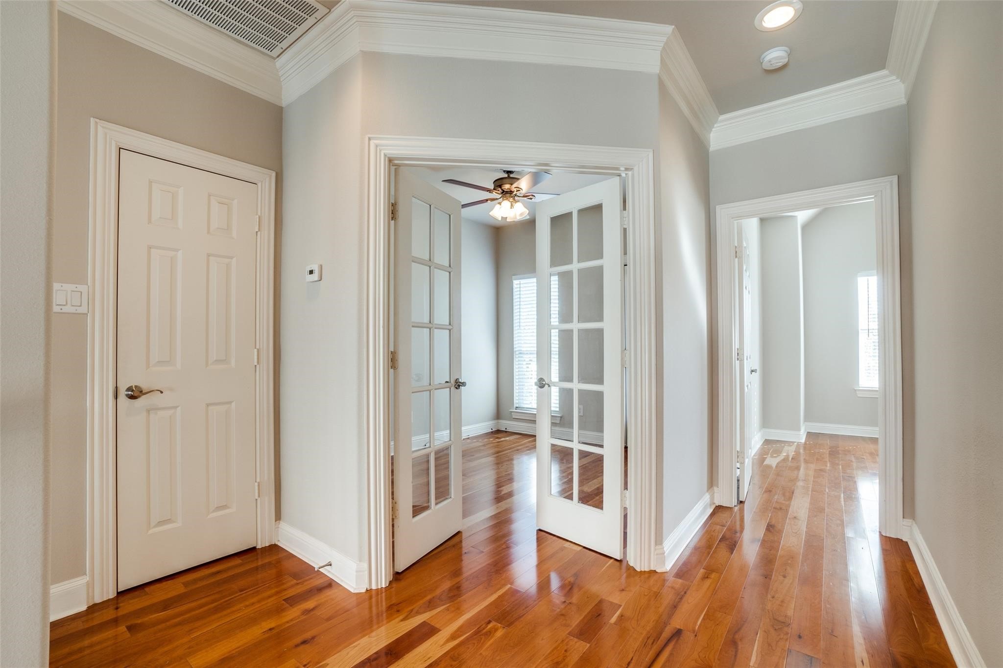 5827 Lewis Street Dallas TX 75206