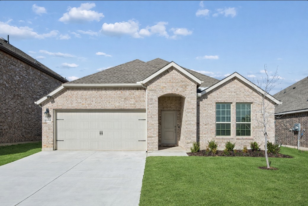 9729 Gooseneck Drive Aubrey TX 76227