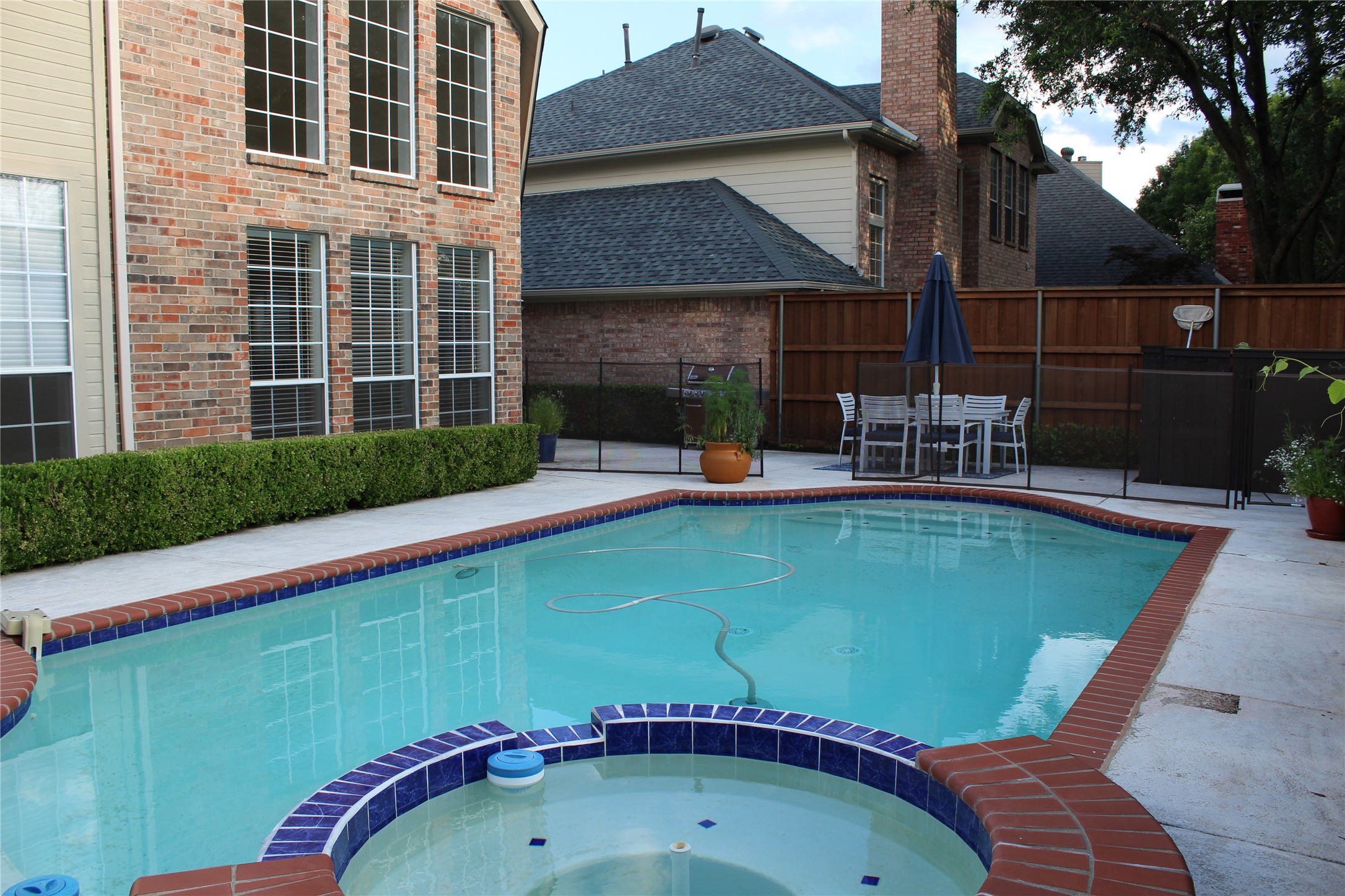 7017 Dogwood Creek Lane Dallas TX 75252